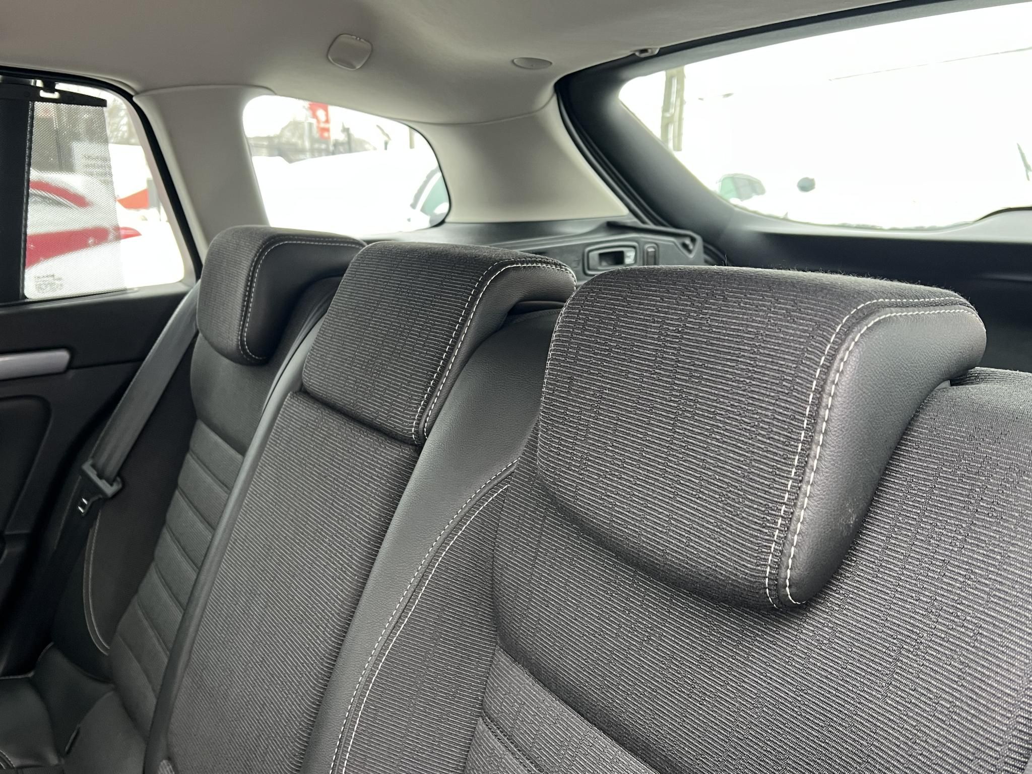 RENAULT LAGUNA 2.0 dCi Dynamique DPF (Automata) Klíma Tempomat Bluetooth Navi!