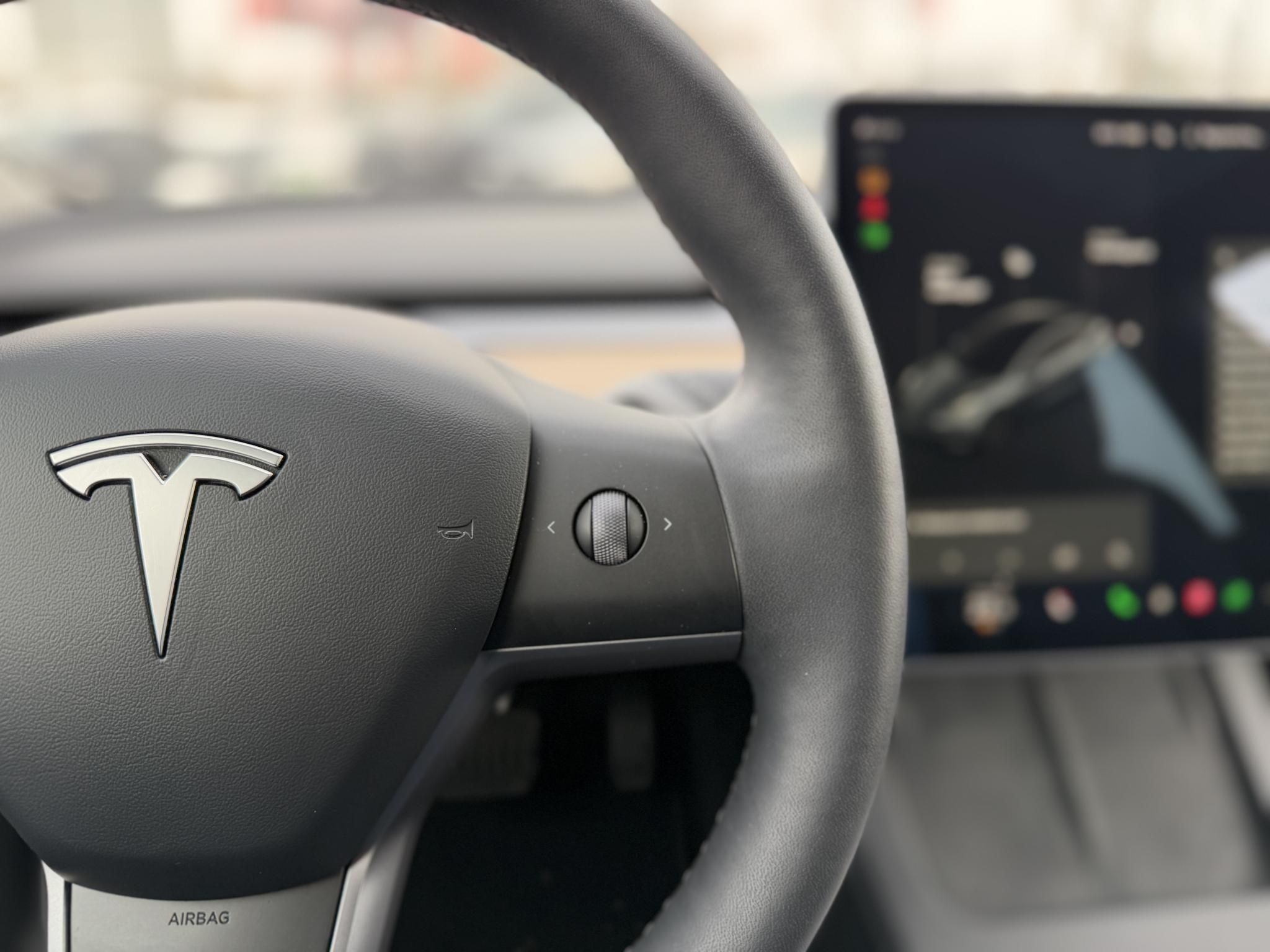 TESLA MODEL 3 Long Range AWD (Automata) 65e km. mátrix LED. hőszivattyú. prémium hifi. garanciális. kifogástalan állapot