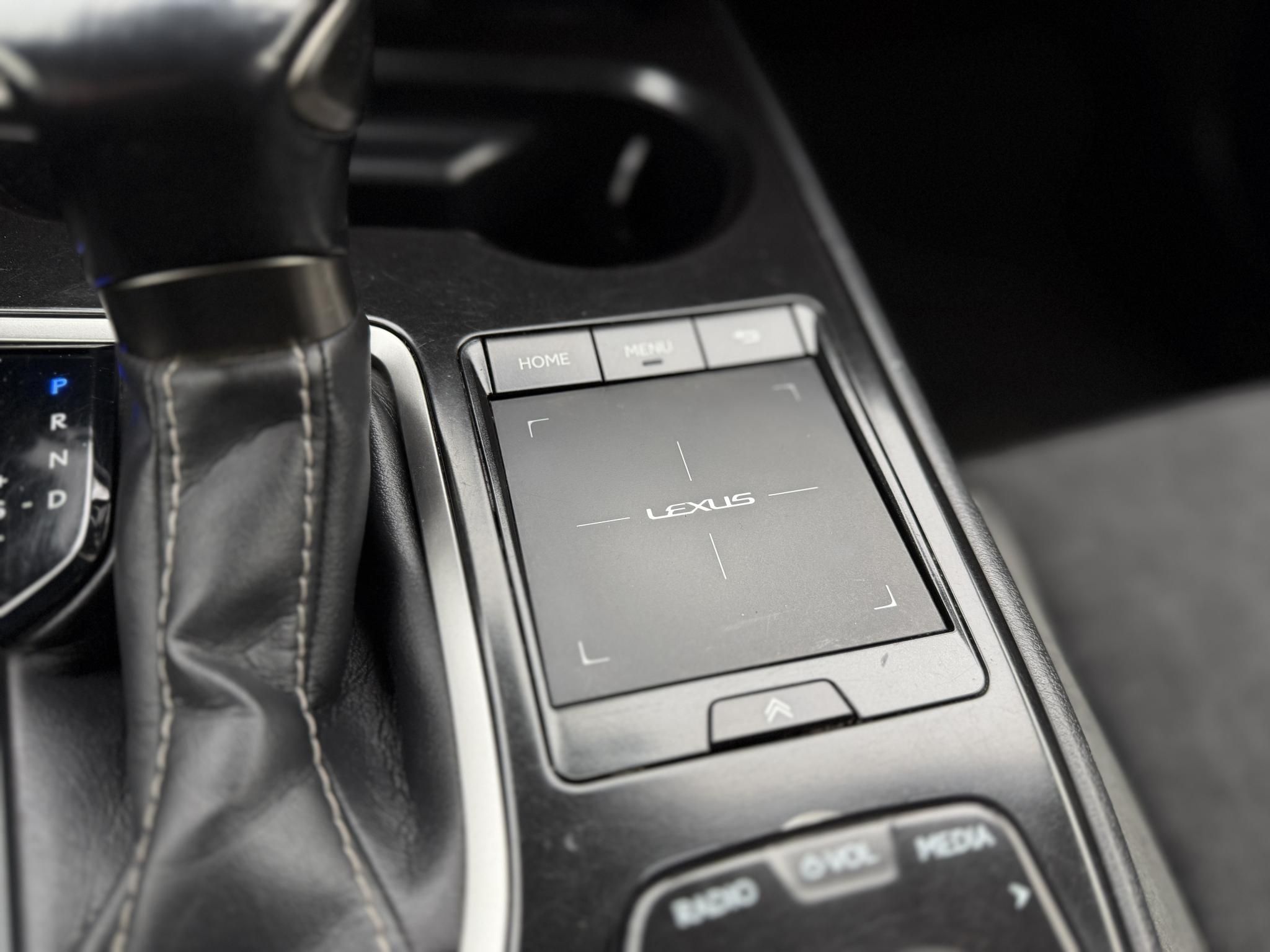 LEXUS UX 250h Comfort CVT 113e km. LED Tempomat Navi Sávtartó Bluetooth Kamera Keyless