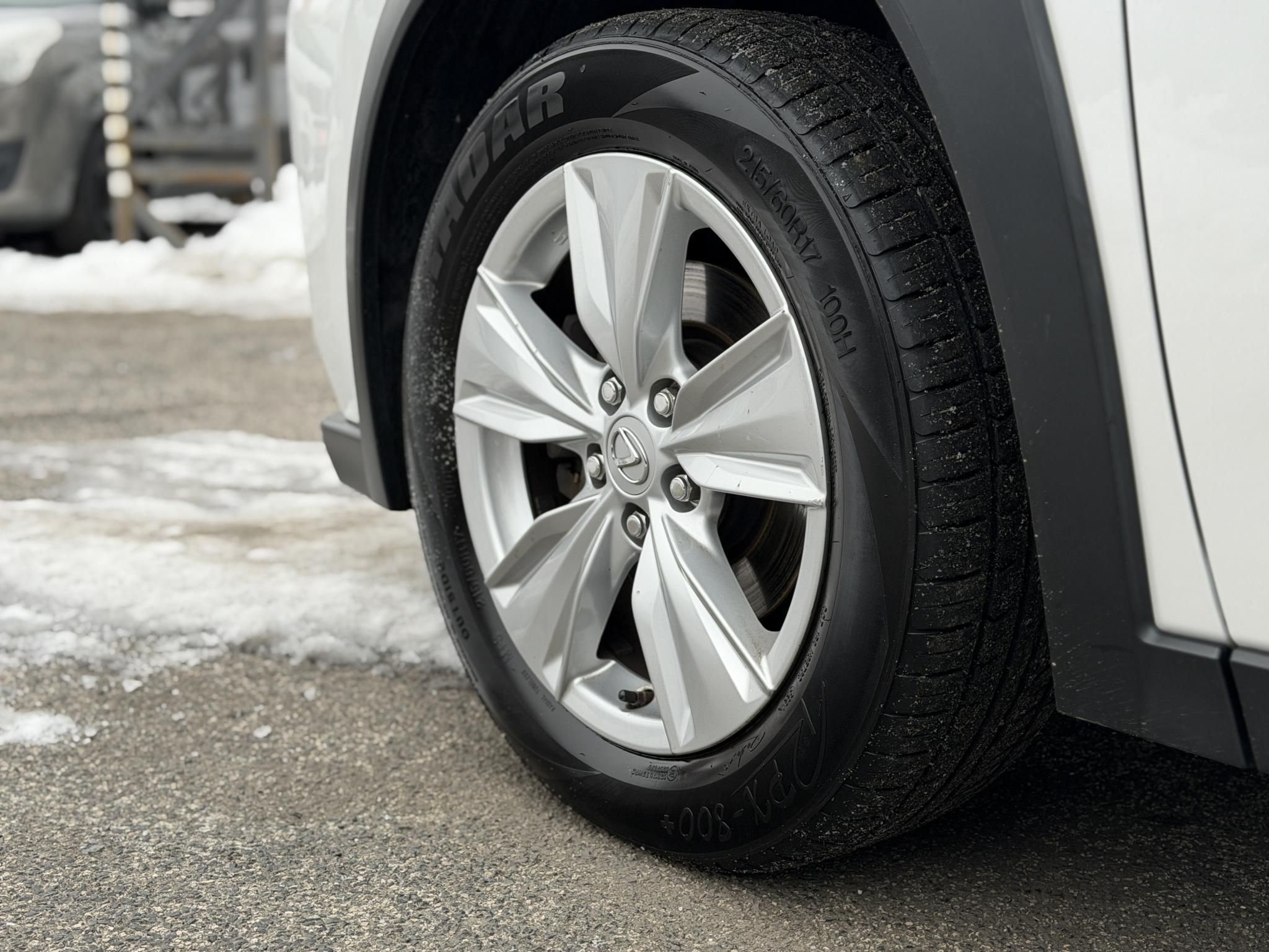 LEXUS UX 250h Comfort CVT 113e km. LED Tempomat Navi Sávtartó Bluetooth Kamera Keyless