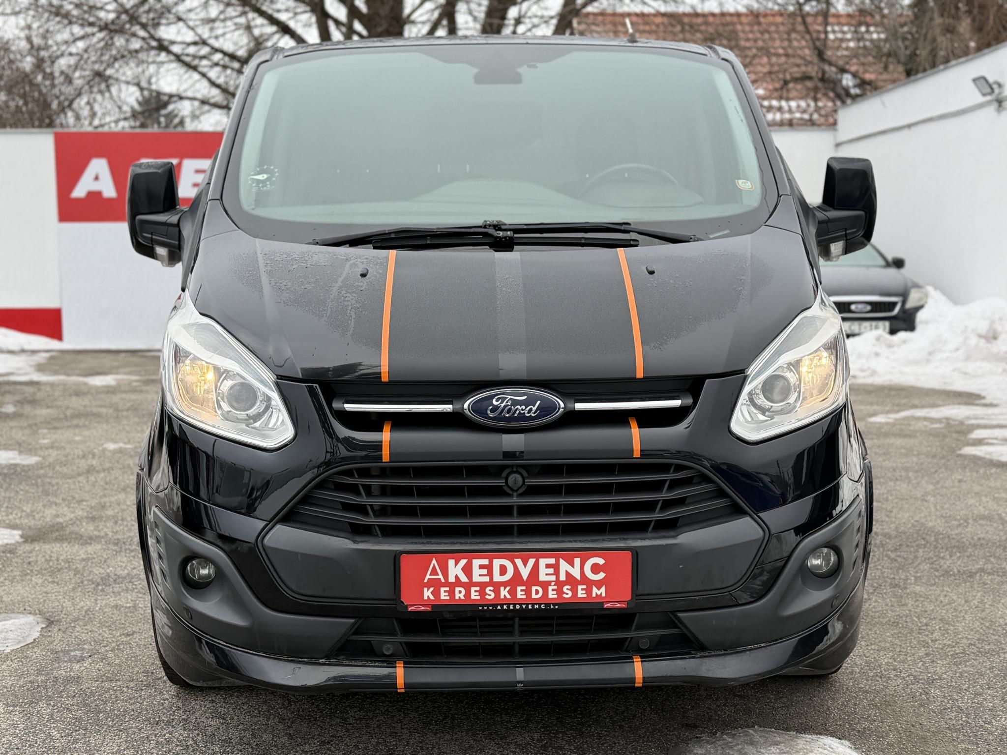 FORD TRANSIT Custom 2.2 TDCi 290 SWB Trend ST-line Klíma Bluetooth Tolatóradar Ülésfűtés Bőrbelső Vezérlés cserélve!