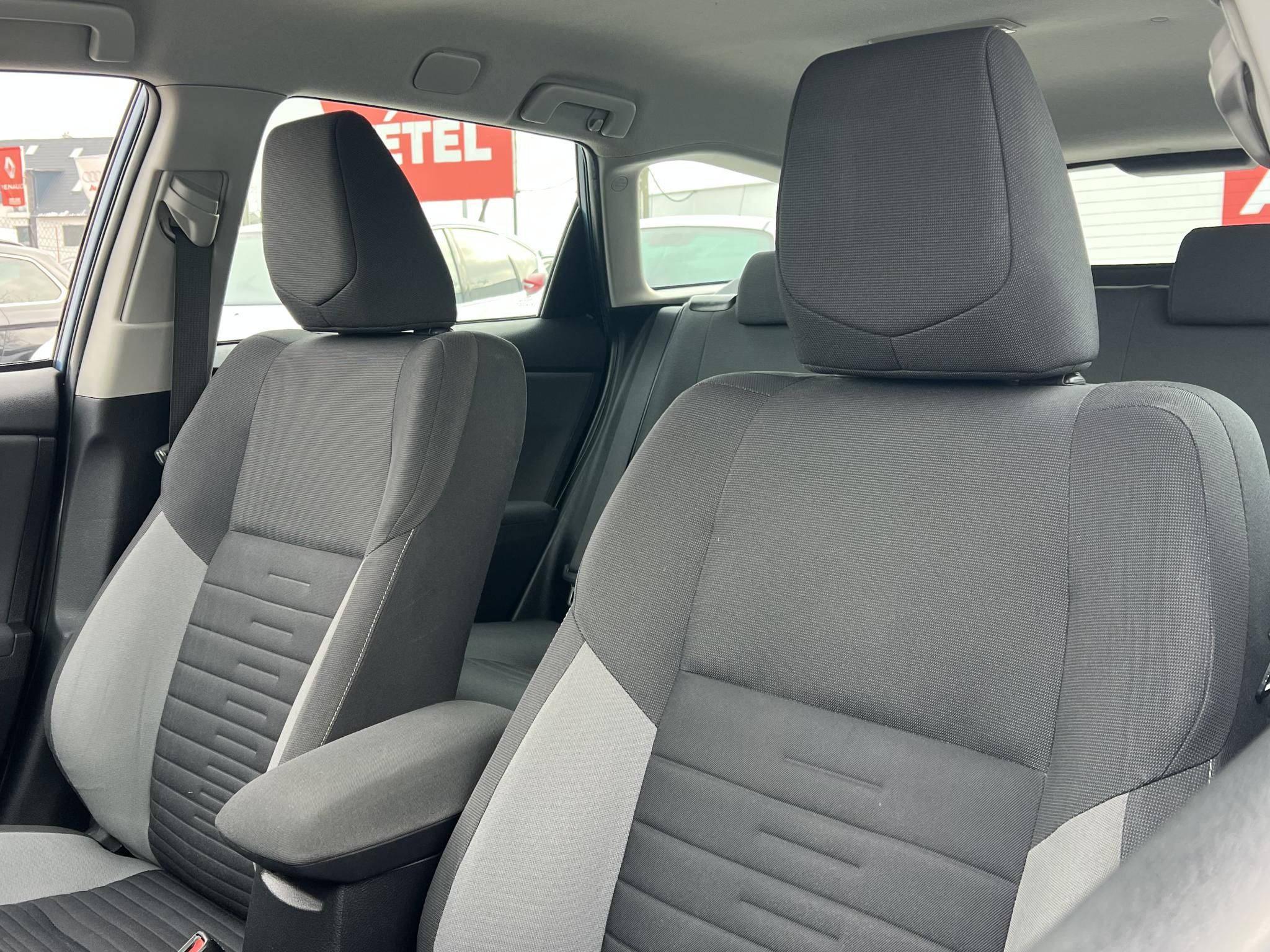 TOYOTA AURIS Touring Sports 1.8 HSD Active Trend+ (Automata) Élő hibrid garancia! Tempomat Ülésfűtés Kamera Keyless Bluetooth