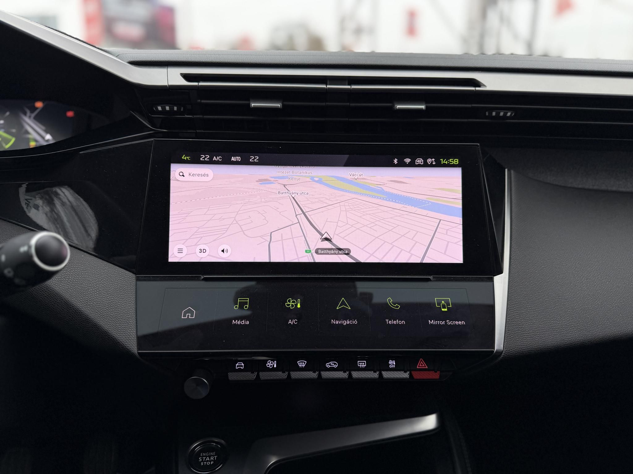 PEUGEOT 308 SW 1.5 BlueHDi Allure LED Tempomat Navi Mirrorscreen Bluetooth 360kamera