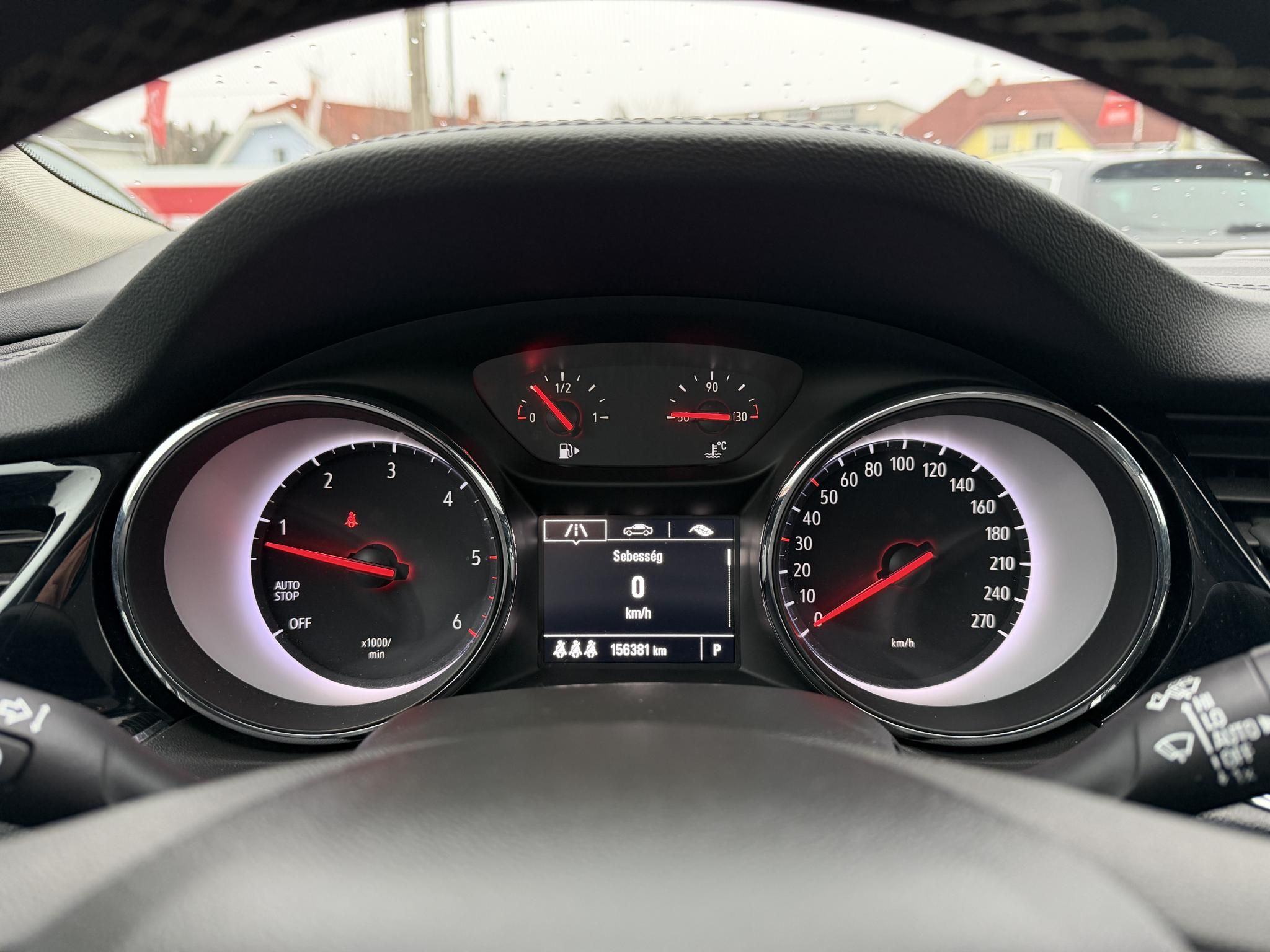 OPEL INSIGNIA Sports Tourer 1.6 CDTI Innovation Start Stop (Automata) 156e km. Magyarországi. sérülésmentes!