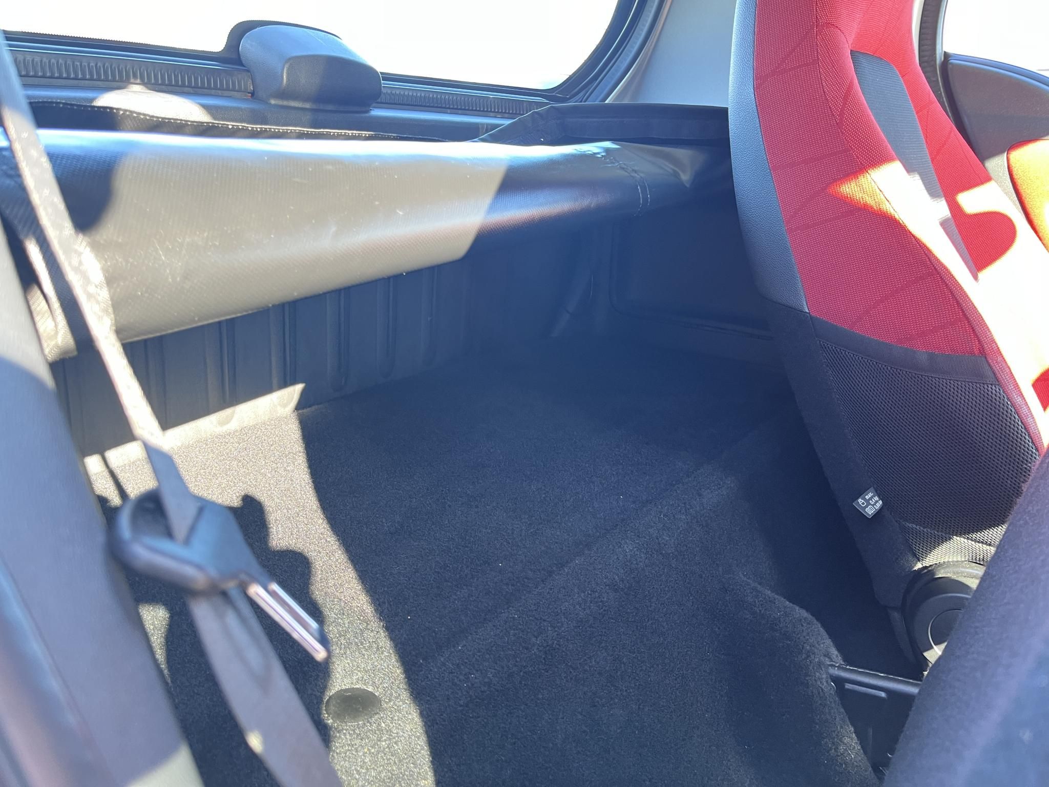 SMART FORTWO 1.0 Micro Hybrid Drive Pure Softouch COUPE 92e km. panoráma tető. frissen szervizelt