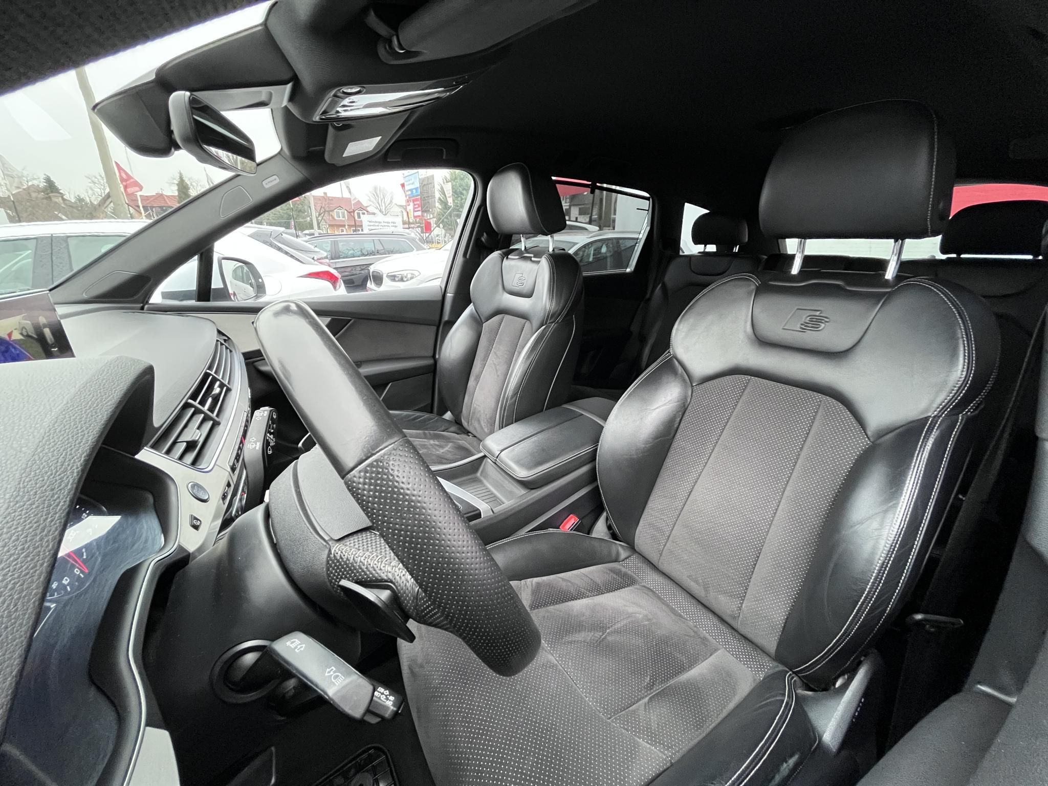 AUDI Q7 3.0 V6 TDI quattro Tiptronic ic S-line. BOSE hangrendszer. memória. 4x ülésfűtés. 4x digit klíma. Szervizelt!