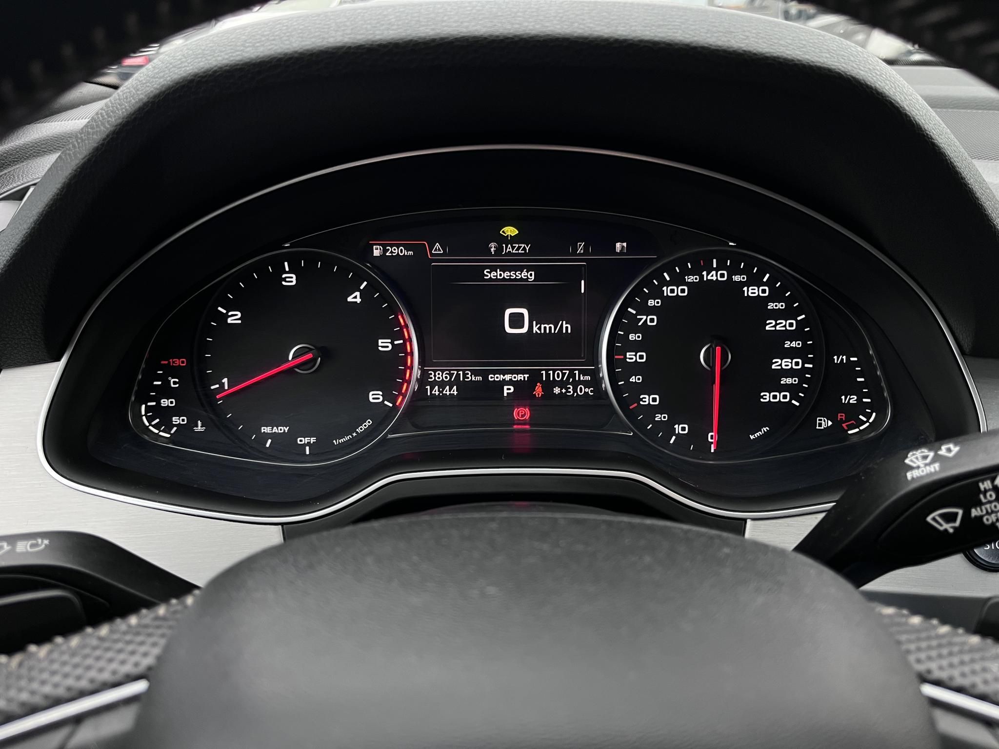 AUDI Q7 3.0 V6 TDI quattro Tiptronic ic S-line. BOSE hangrendszer. memória. 4x ülésfűtés. 4x digit klíma. Szervizelt!