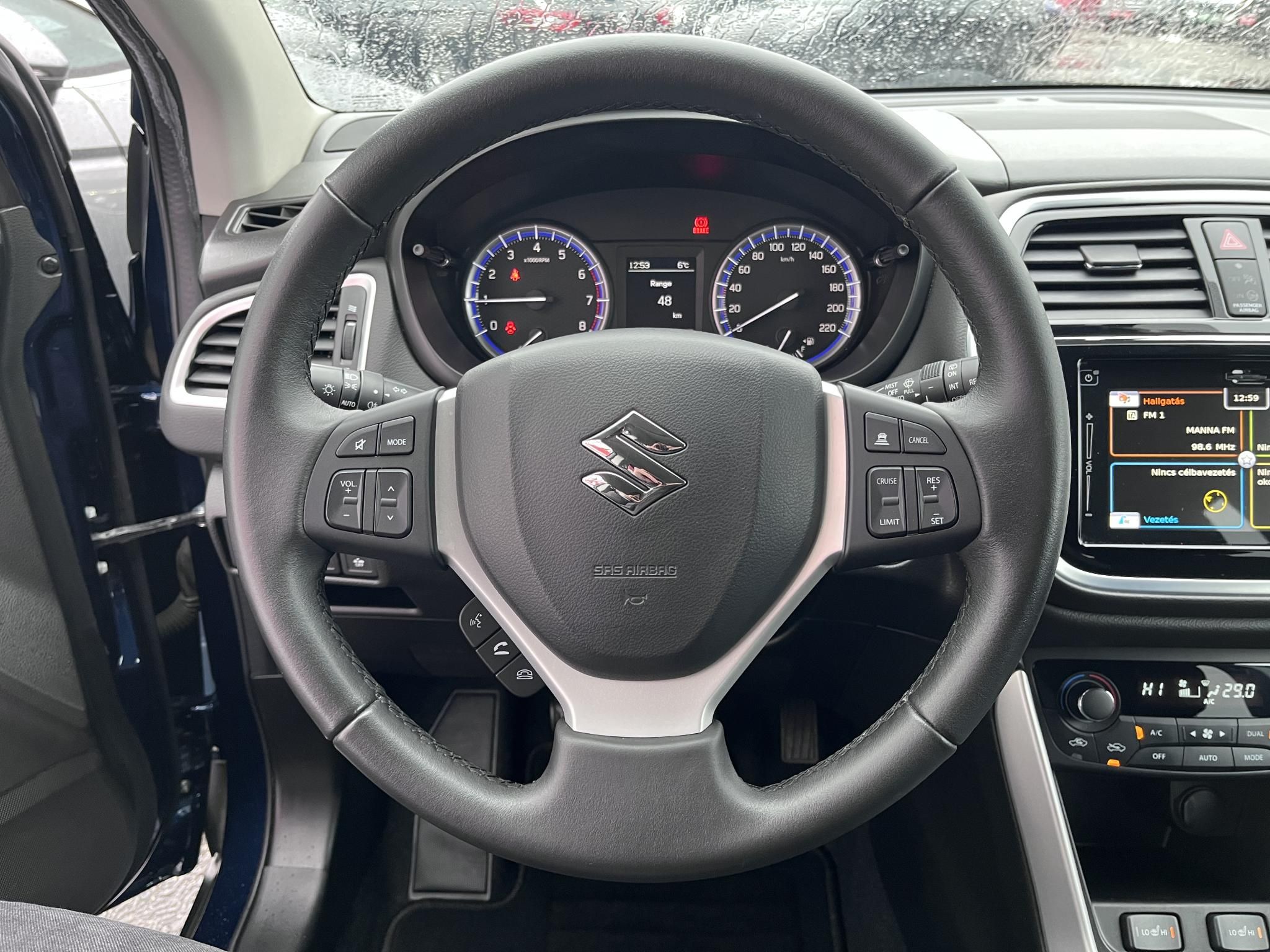 SUZUKI SX4 S-CROSS 1.4T GL+ M.o.-i. 1.tul. 59e km. kitűnő állapot! Carplay