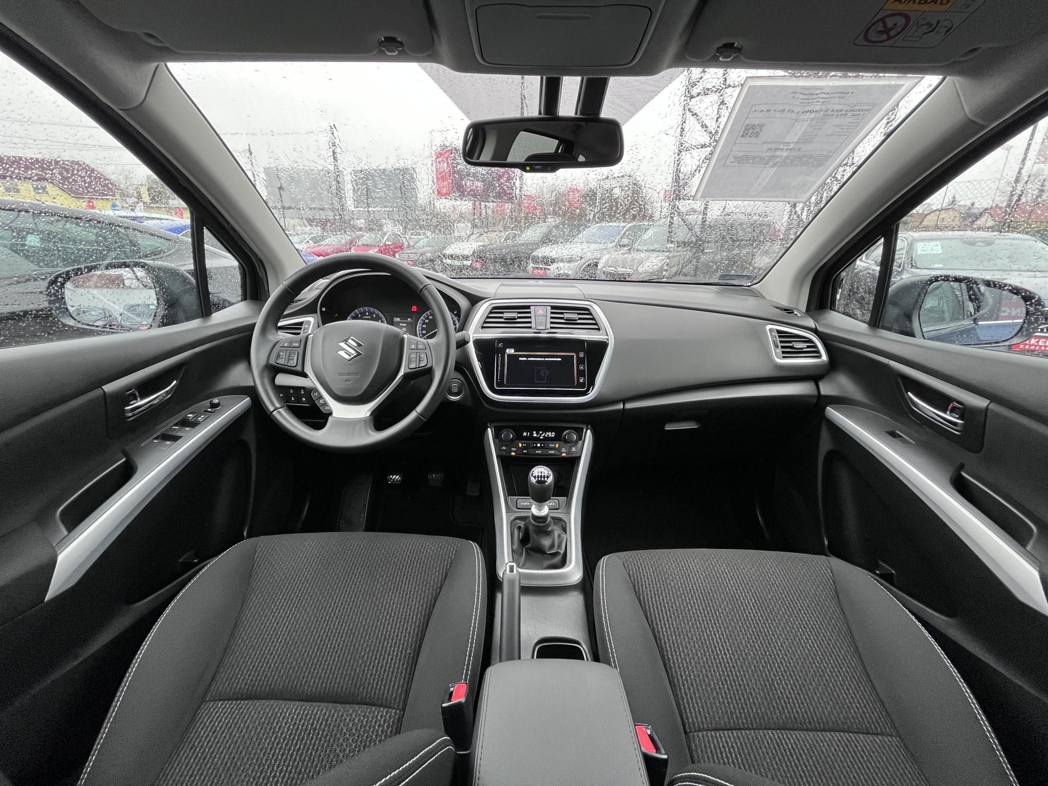 SUZUKI SX4 S-CROSS 1.4T GL+ M.o.-i. 1.tul. 59e km. kitűnő állapot! Carplay