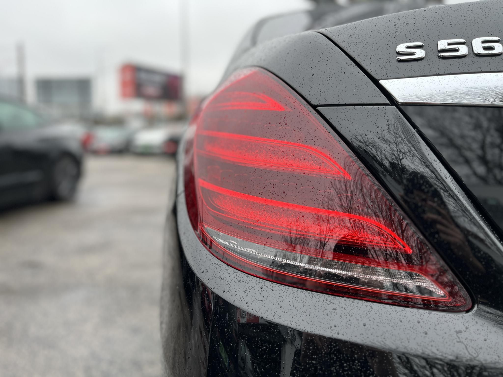 MERCEDES-BENZ S 560 e L 9G-TRONIC EQ Power M.o.-i. Teljes felszereltség. Zöld rendszám!