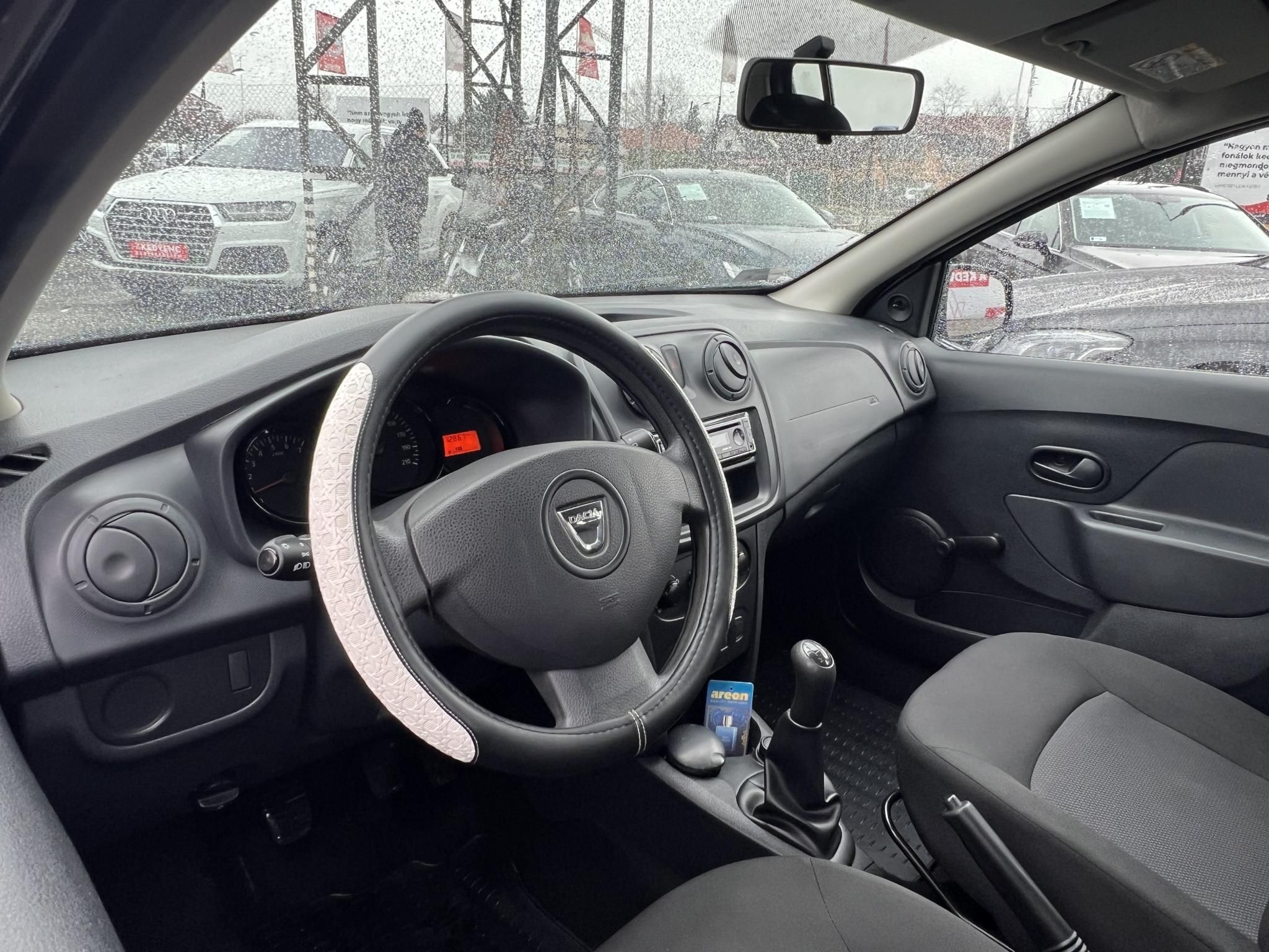 DACIA SANDERO 1.2 Access EURO6 Rendszeresen karbantartott 112e km!