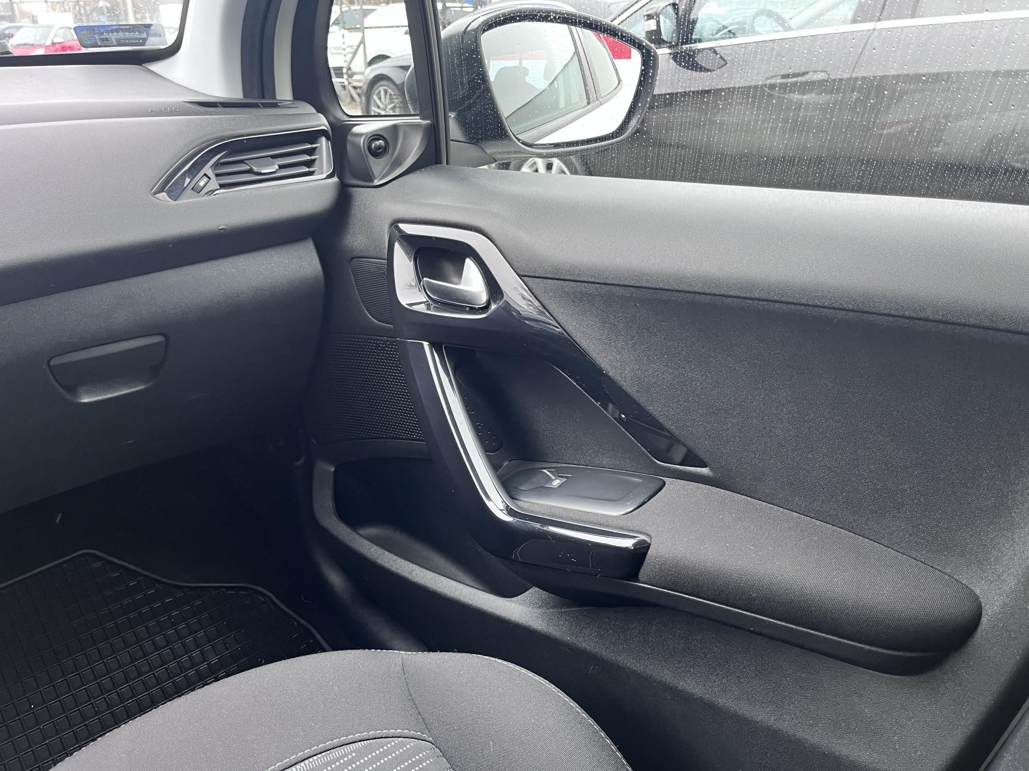PEUGEOT 208 1.0 VTi PureTech Access