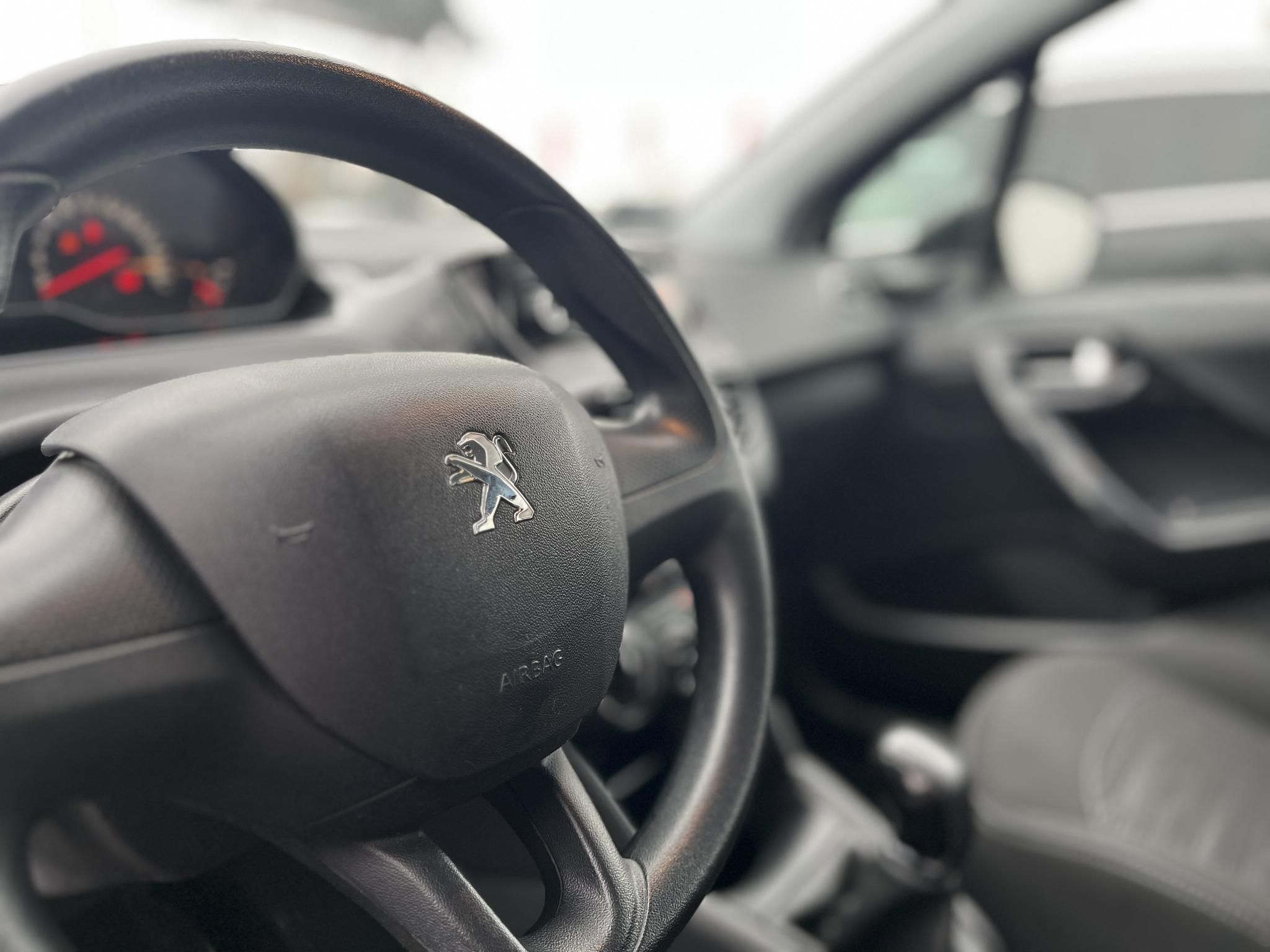 PEUGEOT 208 1.0 VTi PureTech Access