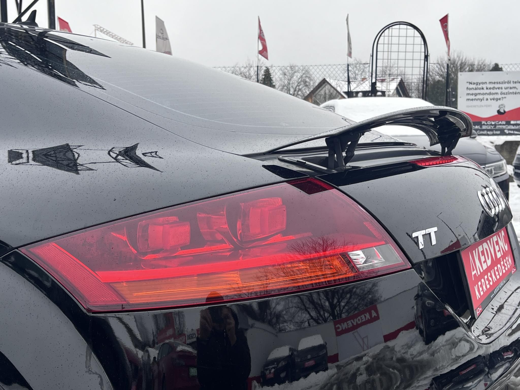 AUDI TT Coupe 2.0 TFSI S-tronic