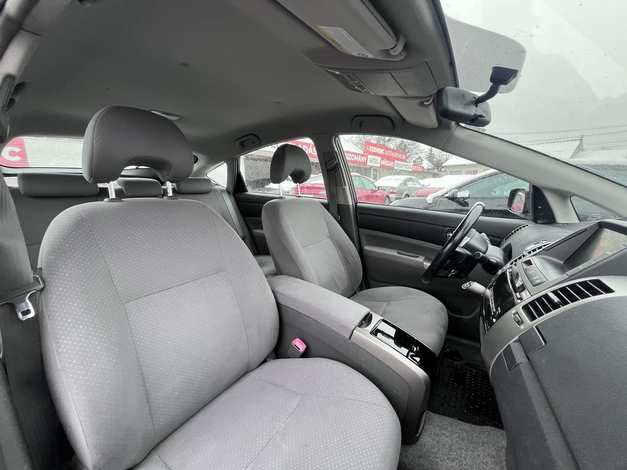 TOYOTA PRIUS 1.8 HSD Sol (Automata) JBL 186e km. Megkímélt állapot. 4 évszakos gumik!