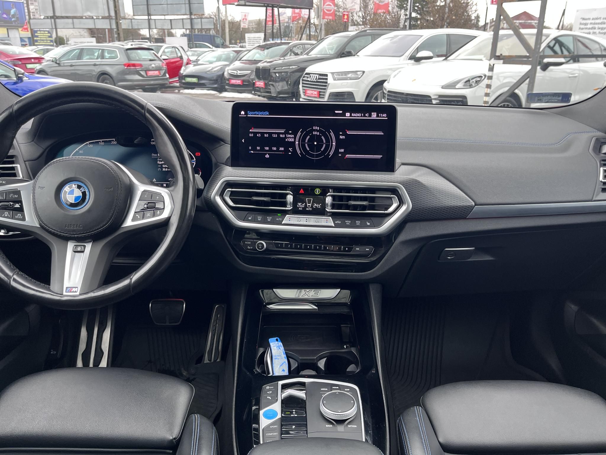 BMW IX3 73,9kWh M-sport Carplay Panoráma tető! ÁFÁS-ÁR!