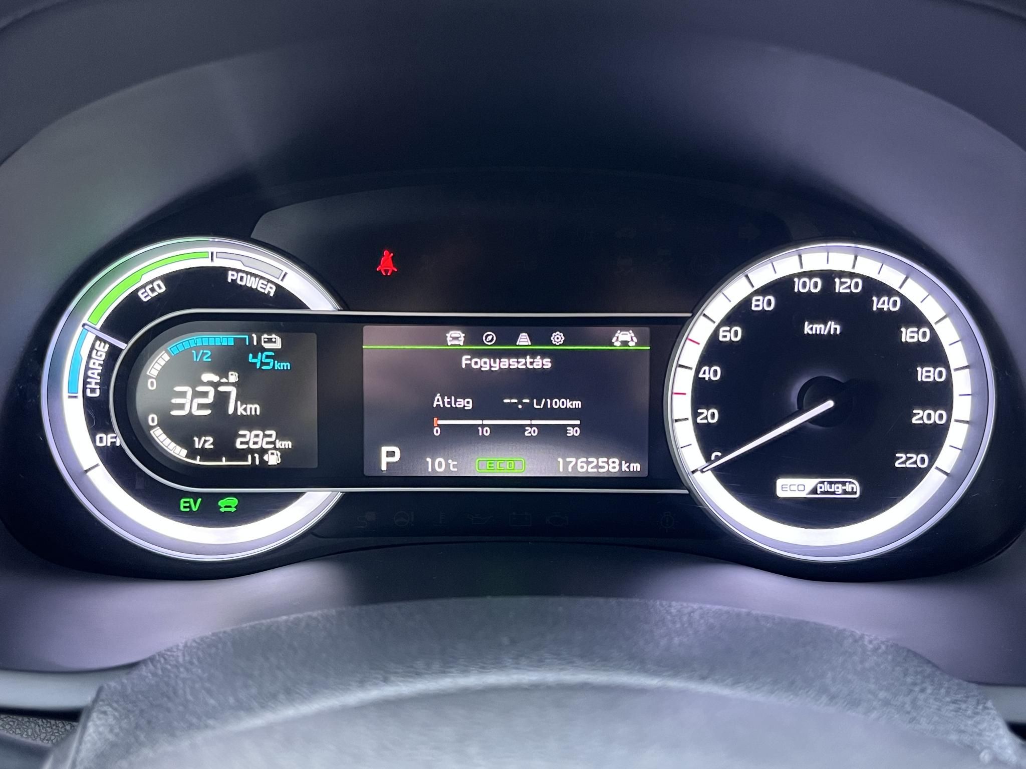 KIA NIRO PHEV 1.6 GDI LX DCT Sávtartó Carplay Tempomat Navi!