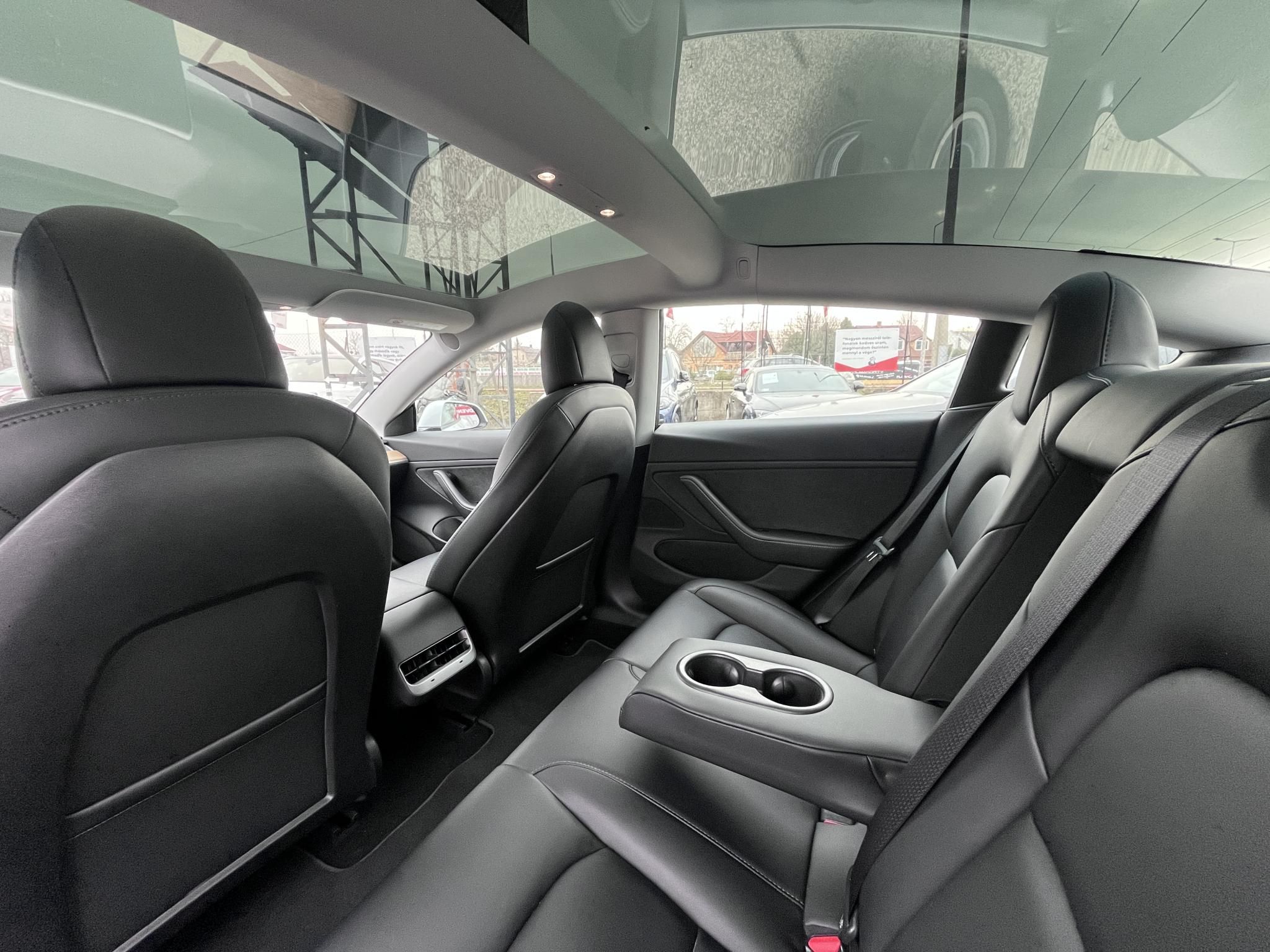 TESLA MODEL 3 Long Range AWD (Automata) Garanciális. hőszívattyús. 500km hatótáv