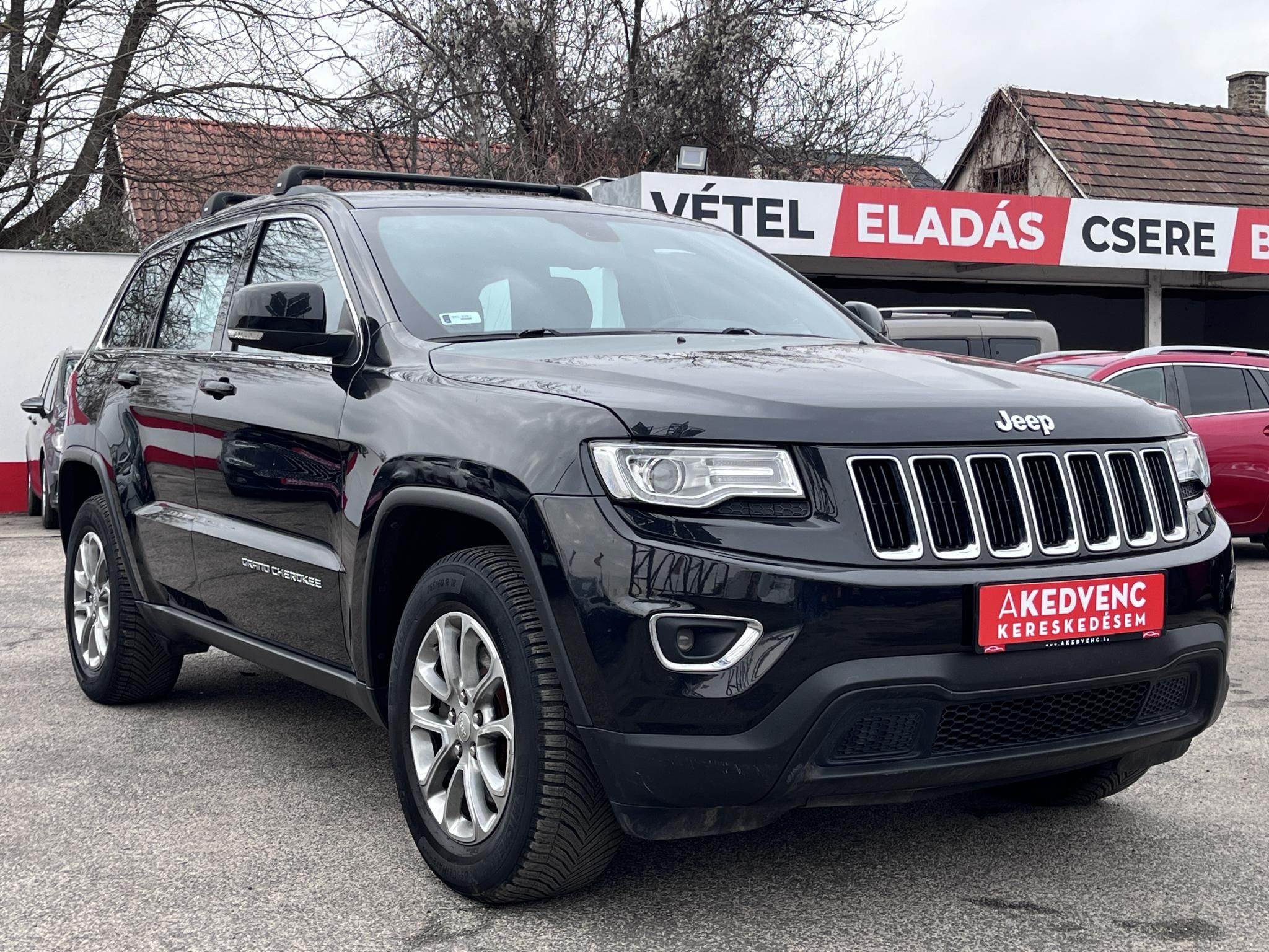 JEEP GRAND CHEROKEE 3.0 V6 CRD Laredo (Automata) 4X4. felező váltó. digitális klíma. tetőcsomagtartó