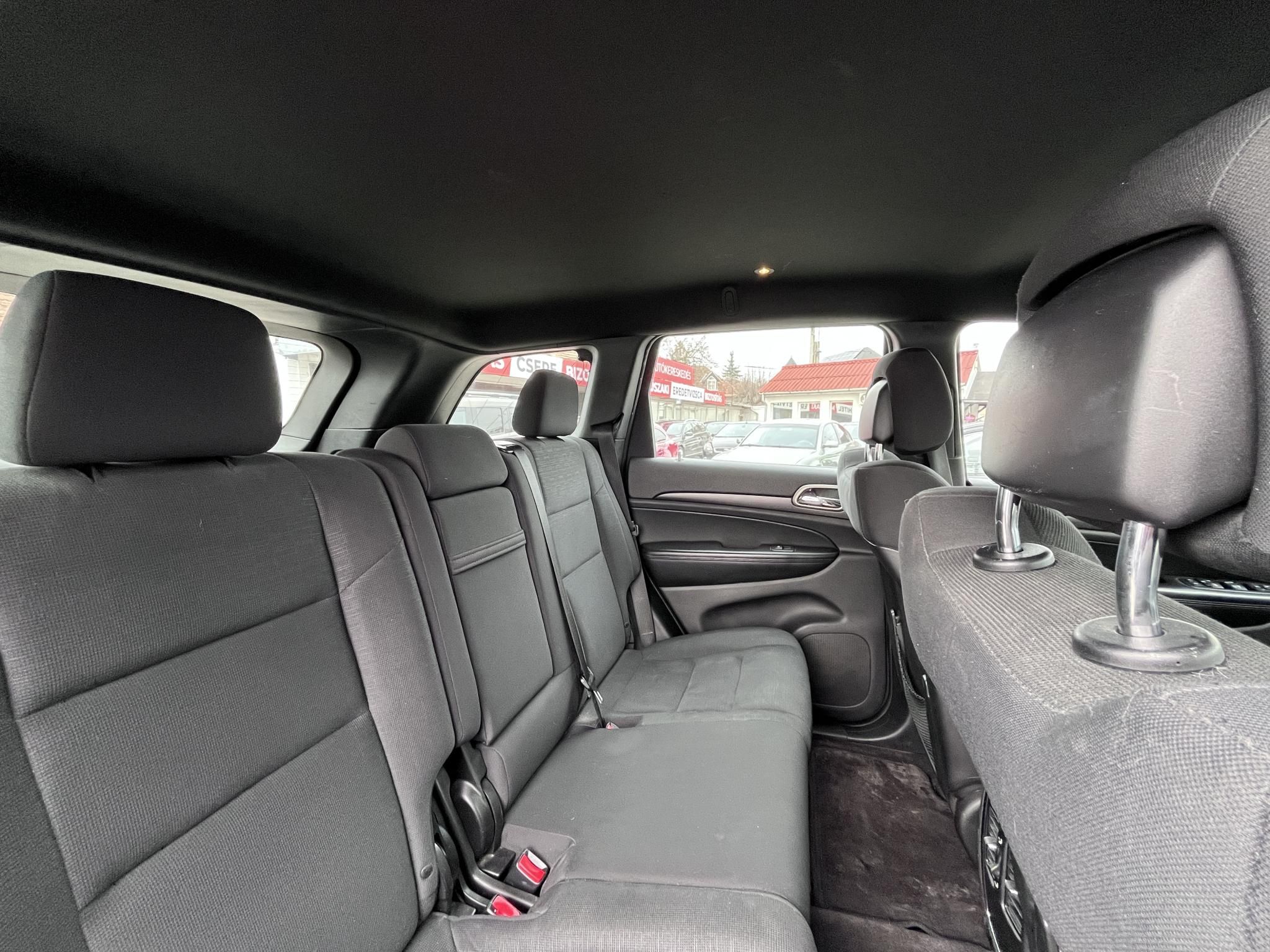 JEEP GRAND CHEROKEE 3.0 V6 CRD Laredo (Automata) 4X4. felező váltó. digitális klíma. tetőcsomagtartó