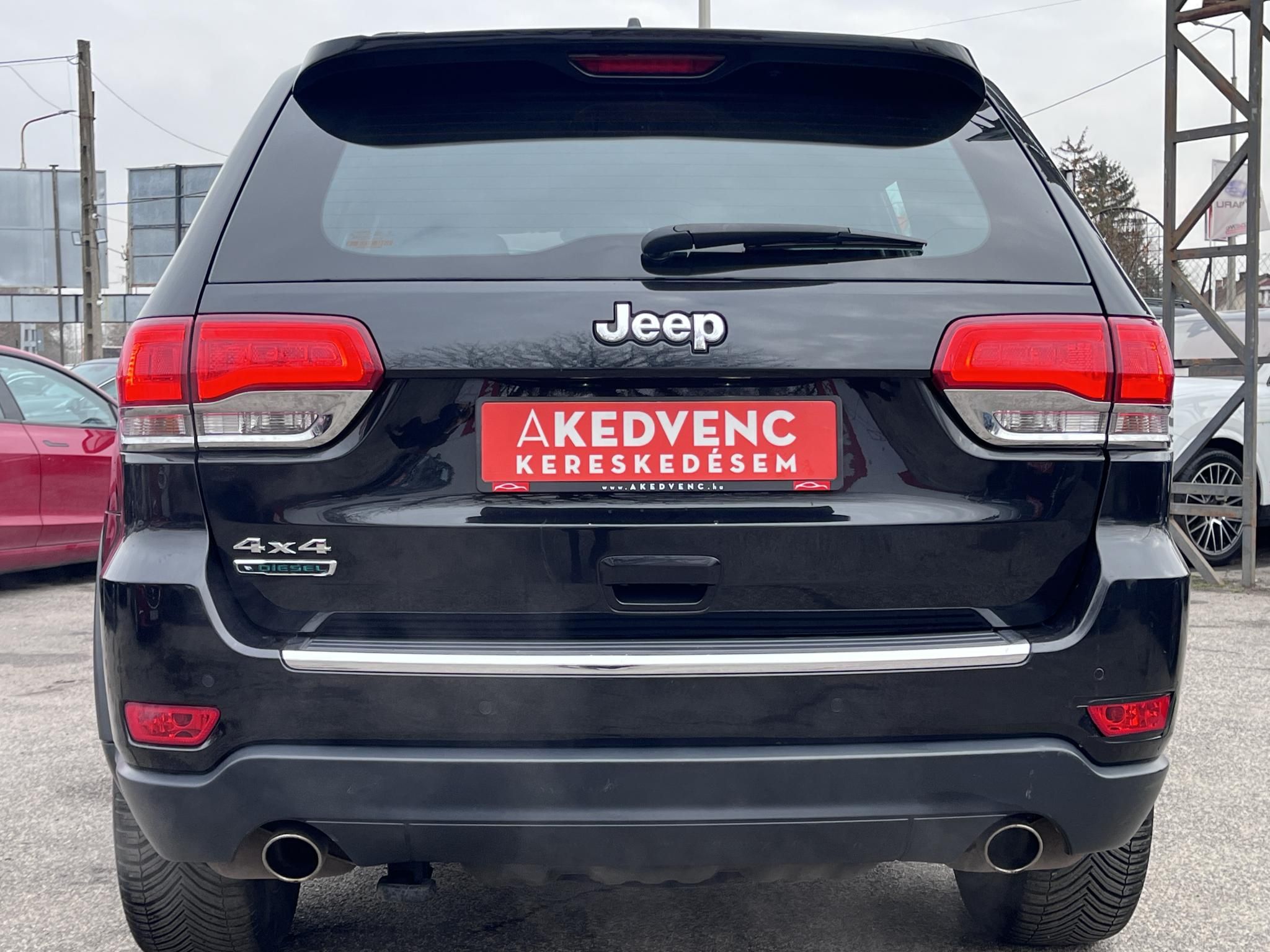 JEEP GRAND CHEROKEE 3.0 V6 CRD Laredo (Automata) 4X4. felező váltó. digitális klíma. tetőcsomagtartó