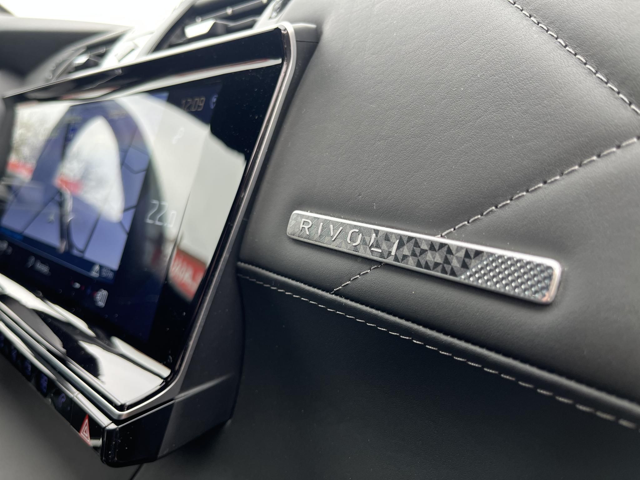 DS DS 7 Crossback 1.5 BlueHDi Rivoli S&S EAT8 Prémium felszereltség. Mátrix LED fényszórók