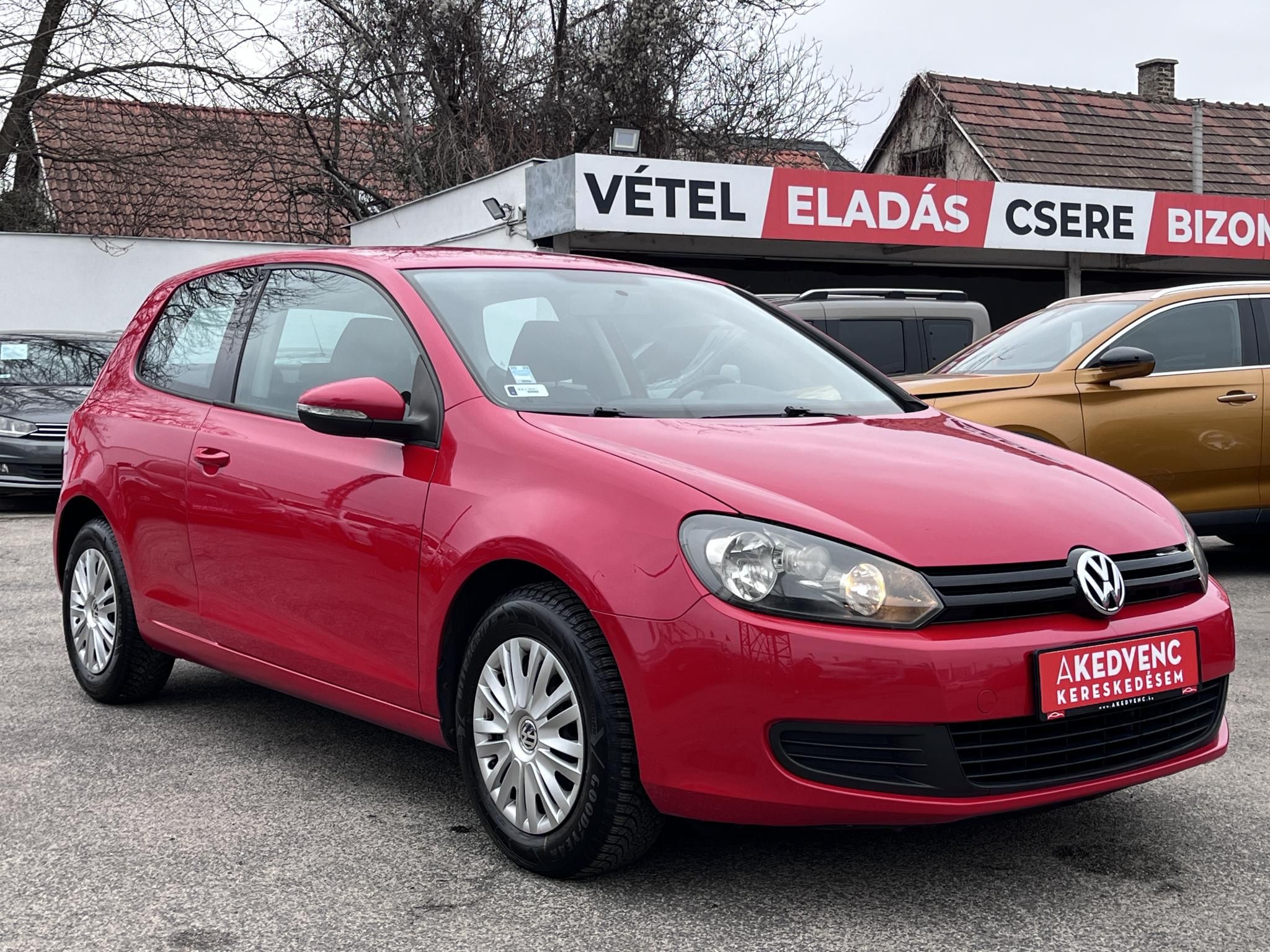 VOLKSWAGEN GOLF 1.4 Trendline Fűthető. állítható ülés