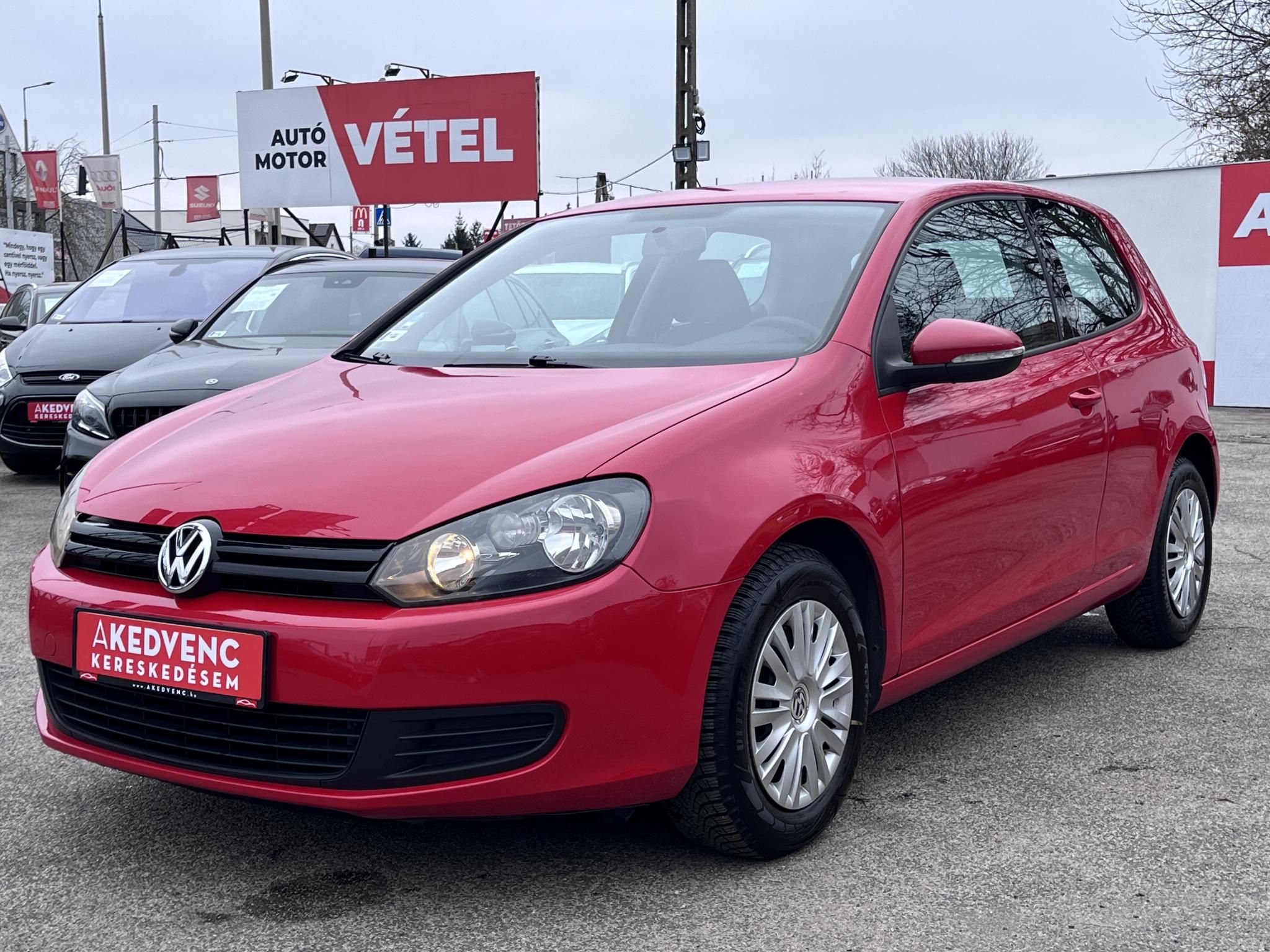 VOLKSWAGEN GOLF 1.4 Trendline Fűthető. állítható ülés