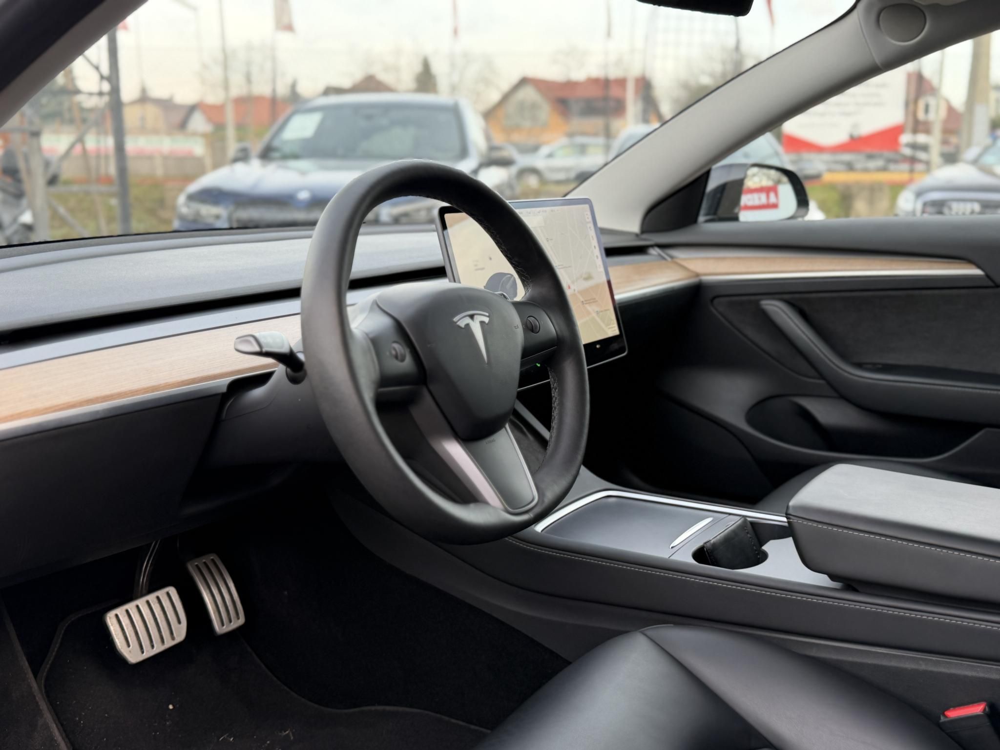 TESLA MODEL 3 Performance AWD (Automata) 62e km. FACELIFT. HŐSZIVATTYÚ. MATRIX LED. GARANCIÁLIS