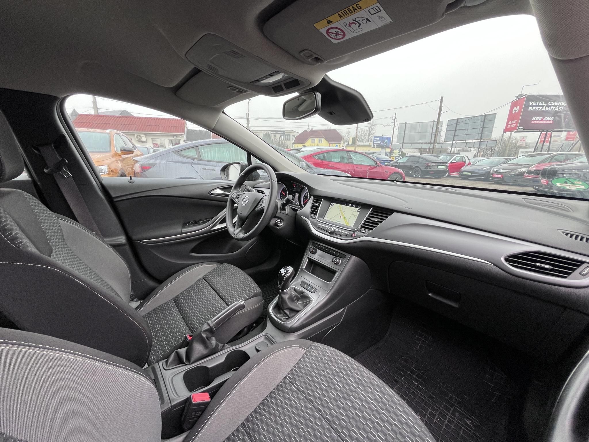 OPEL ASTRA K Sports Tourer 1.5 CDTI Business Edition Tolatóradar. tempomat. keveset futott