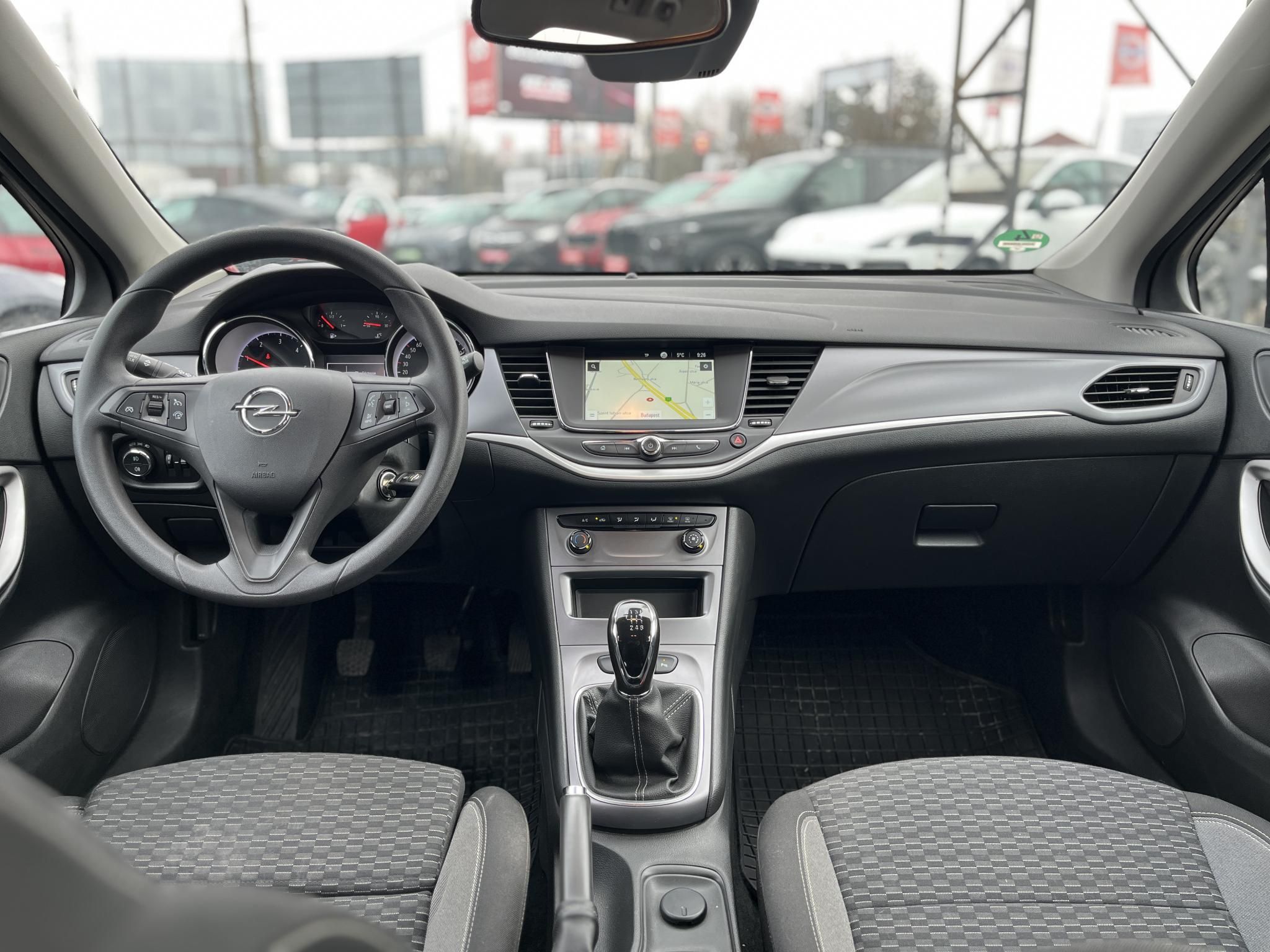 OPEL ASTRA K Sports Tourer 1.5 CDTI Business Edition Tolatóradar. tempomat. keveset futott