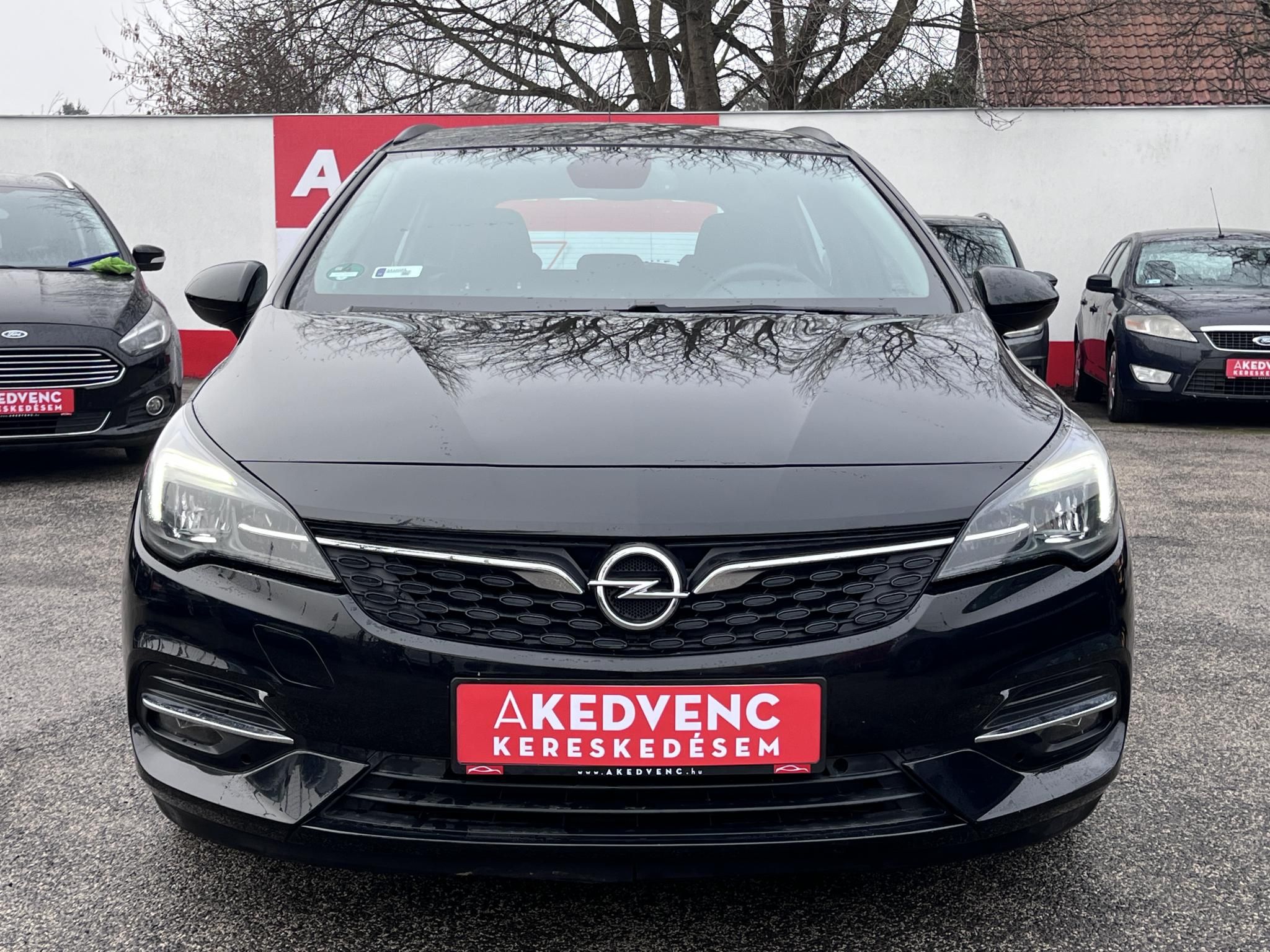 OPEL ASTRA K Sports Tourer 1.5 CDTI Business Edition Tolatóradar. tempomat. keveset futott