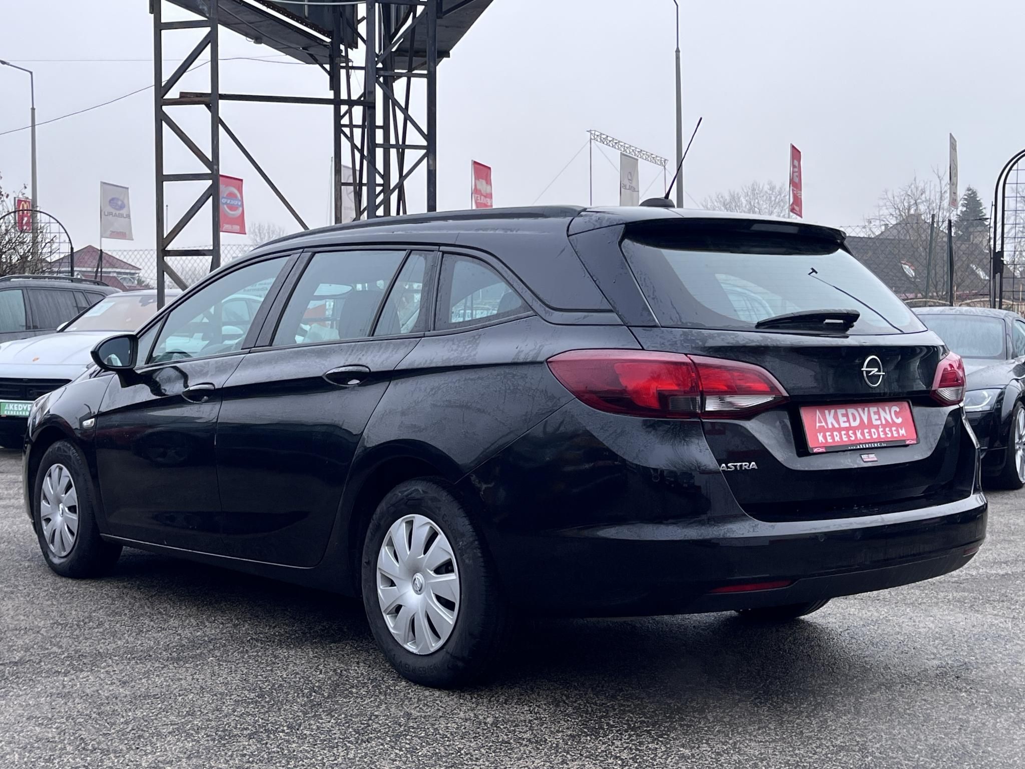 OPEL ASTRA K Sports Tourer 1.5 CDTI Business Edition Tolatóradar. tempomat. keveset futott