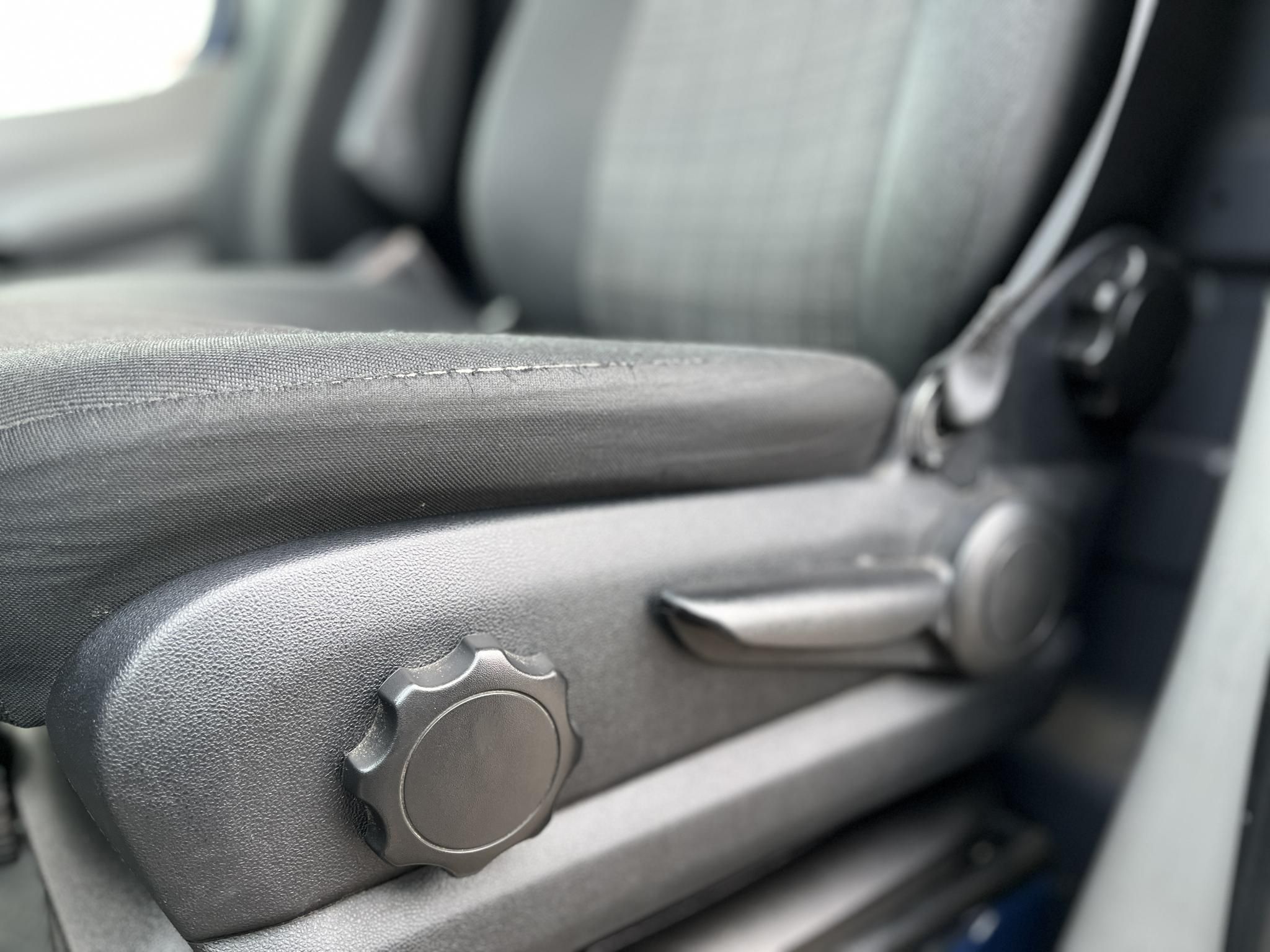 MERCEDES-BENZ SPRINTER 316 CDI 906.633.13 Kamera Ülésfűtés Vonóhorog Tolatóradar Bi-xenon Állófűtés