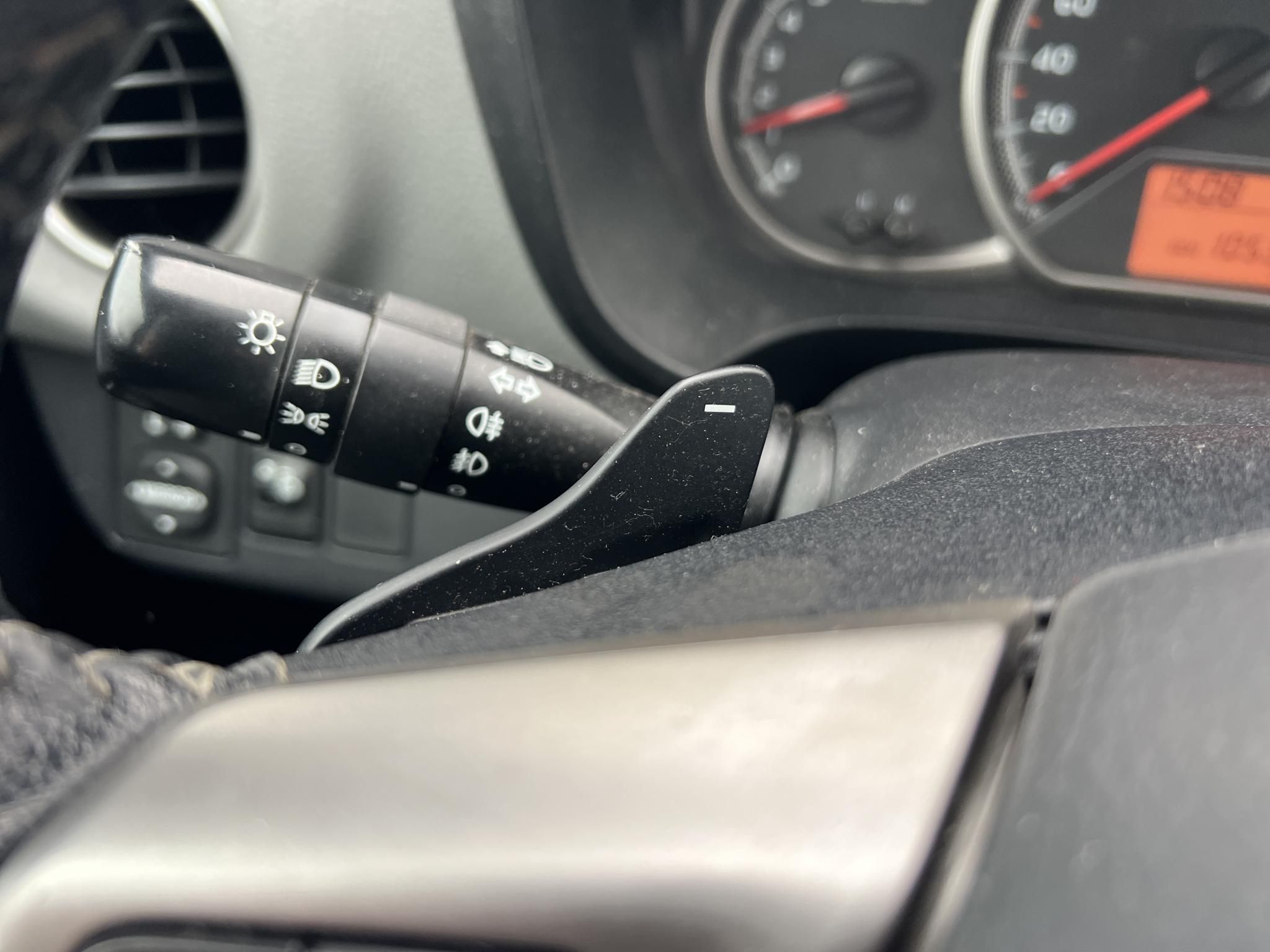 TOYOTA YARIS 1.33 Active CVT