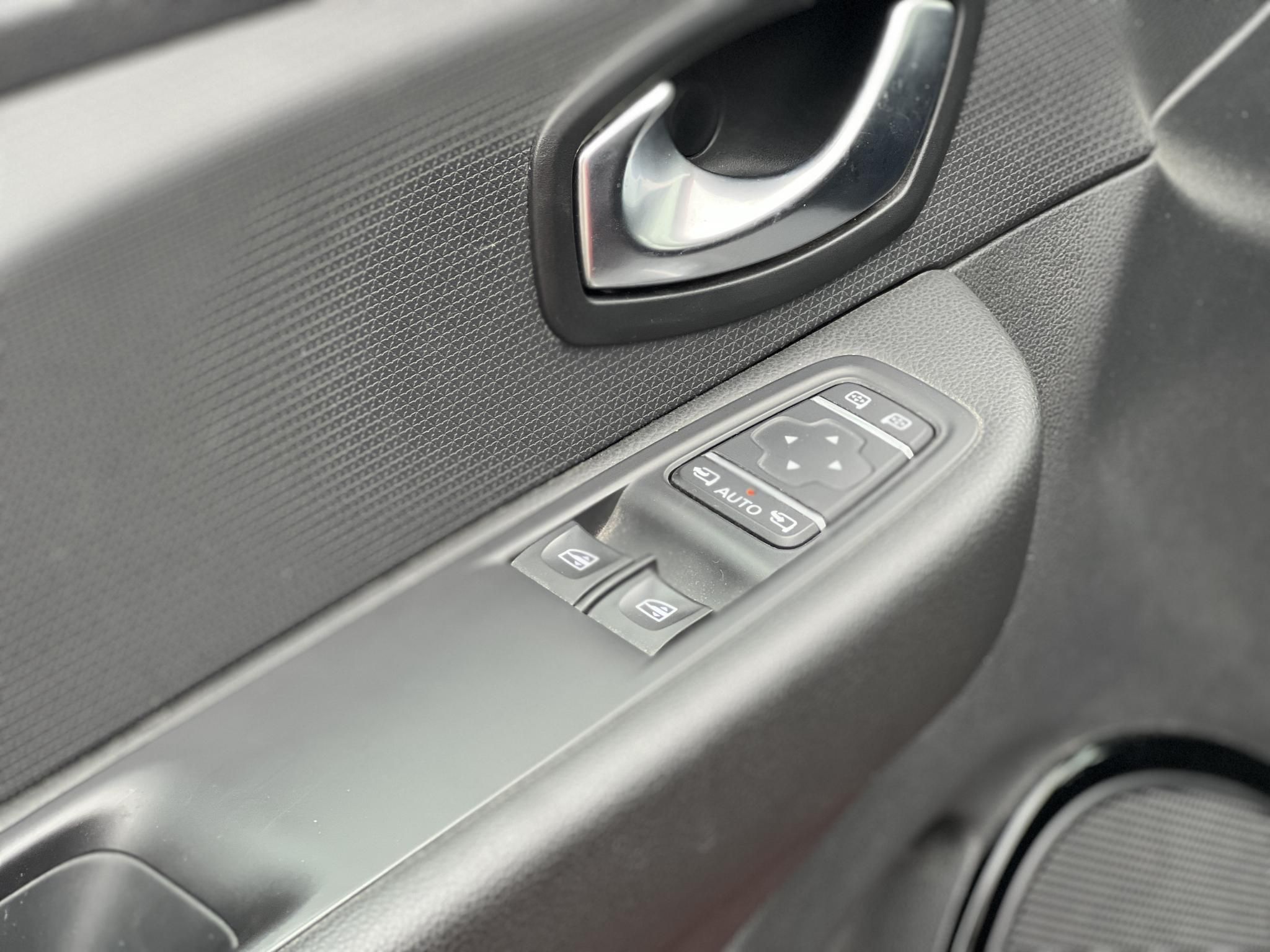 RENAULT CLIO Grandtour 0.9 TCe Generation Limited