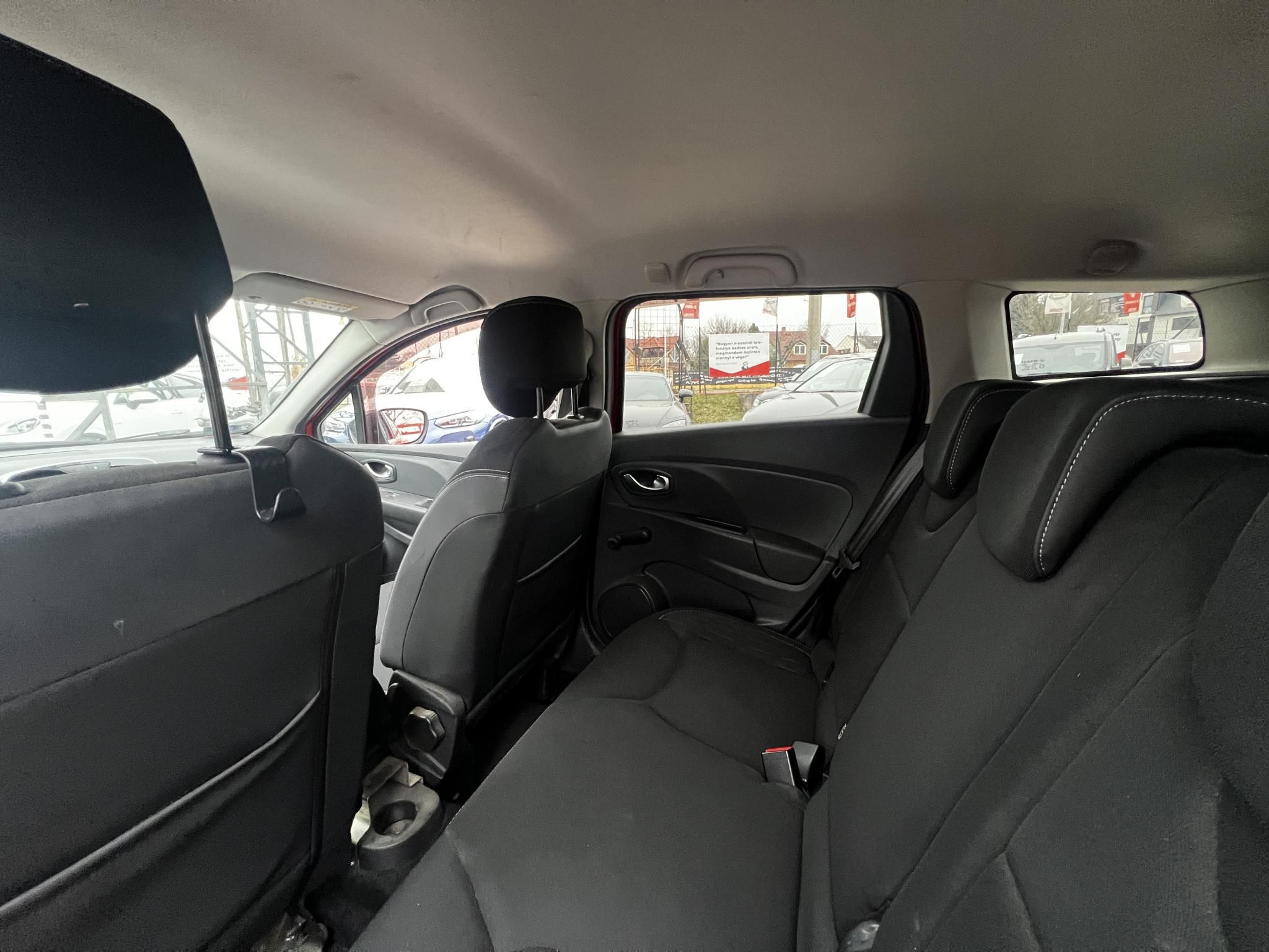 RENAULT CLIO Grandtour 0.9 TCe Generation Limited