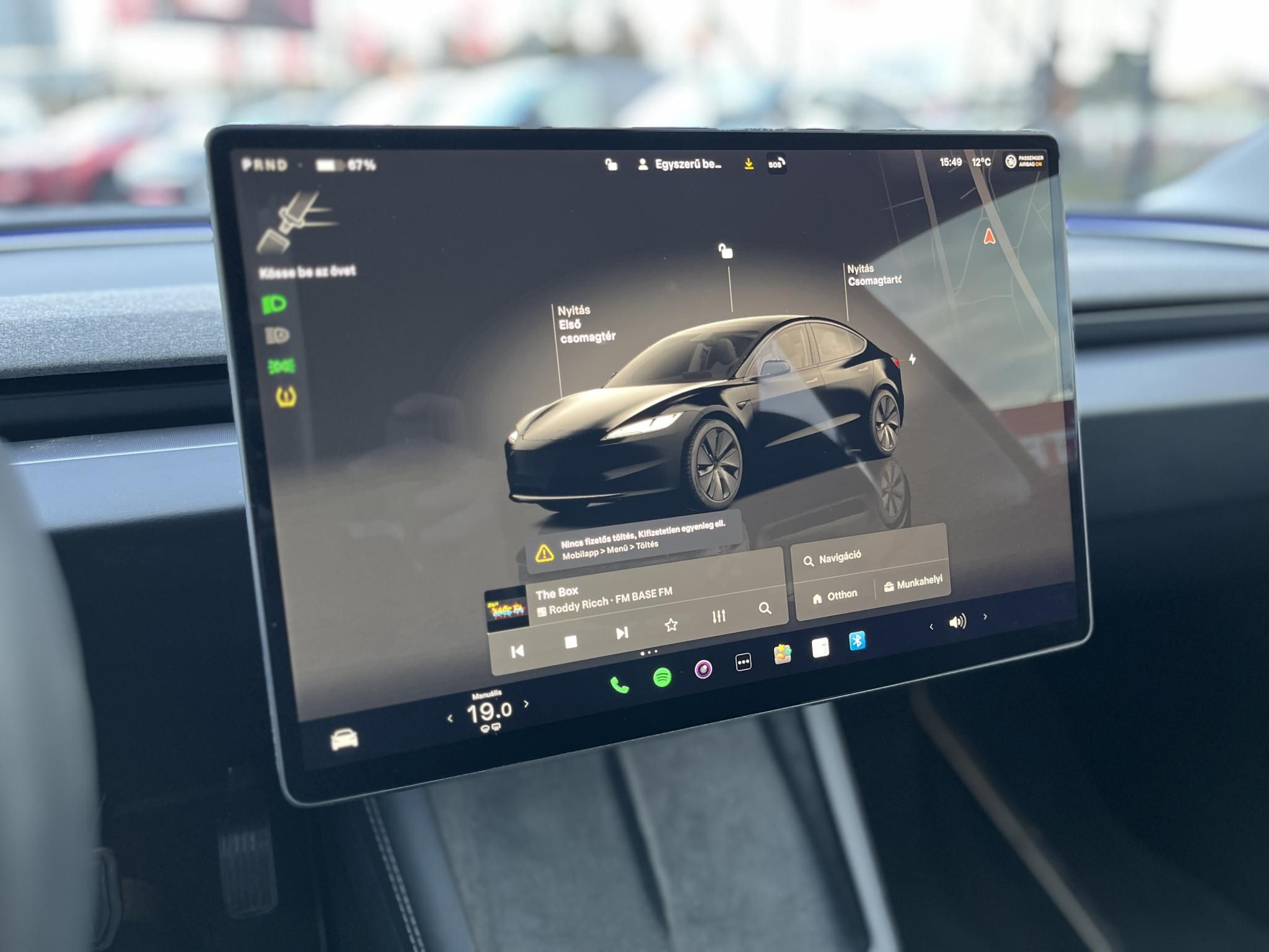 TESLA MODEL 3 RWD (Automata) HIGHLAND 27e km. AMD Ryzen. Gyári garancia 2032-ig. 500km hatótáv!