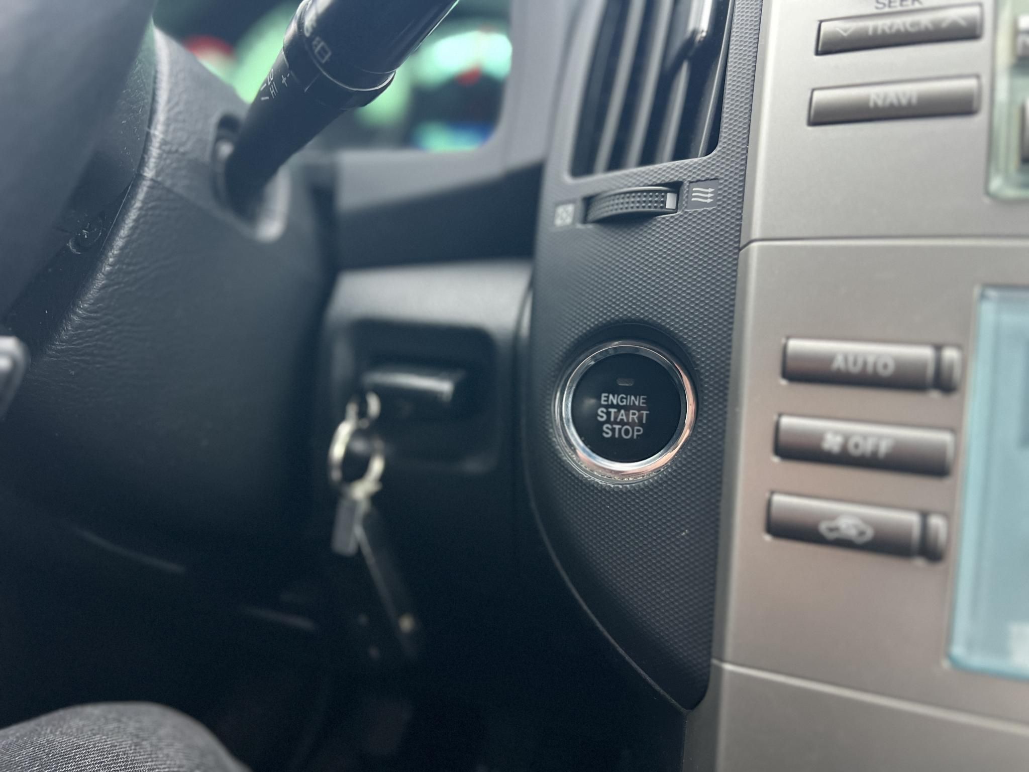 TOYOTA COROLLA VERSO 1.8 Linea Sol 7 személyes frissen szervizelt. tempomat. digit klíma. vonóhorog