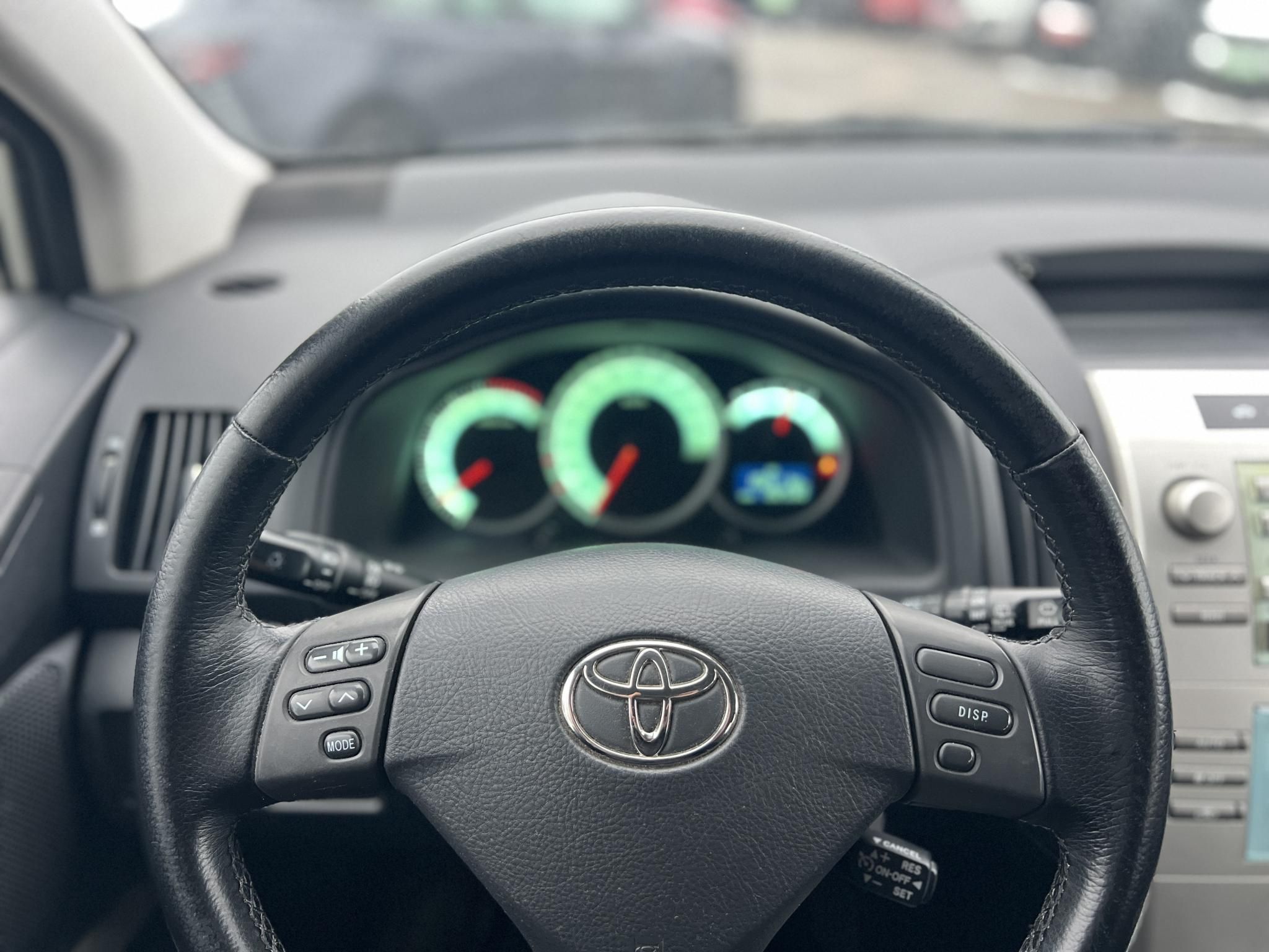 TOYOTA COROLLA VERSO 1.8 Linea Sol 7 személyes frissen szervizelt. tempomat. digit klíma. vonóhorog