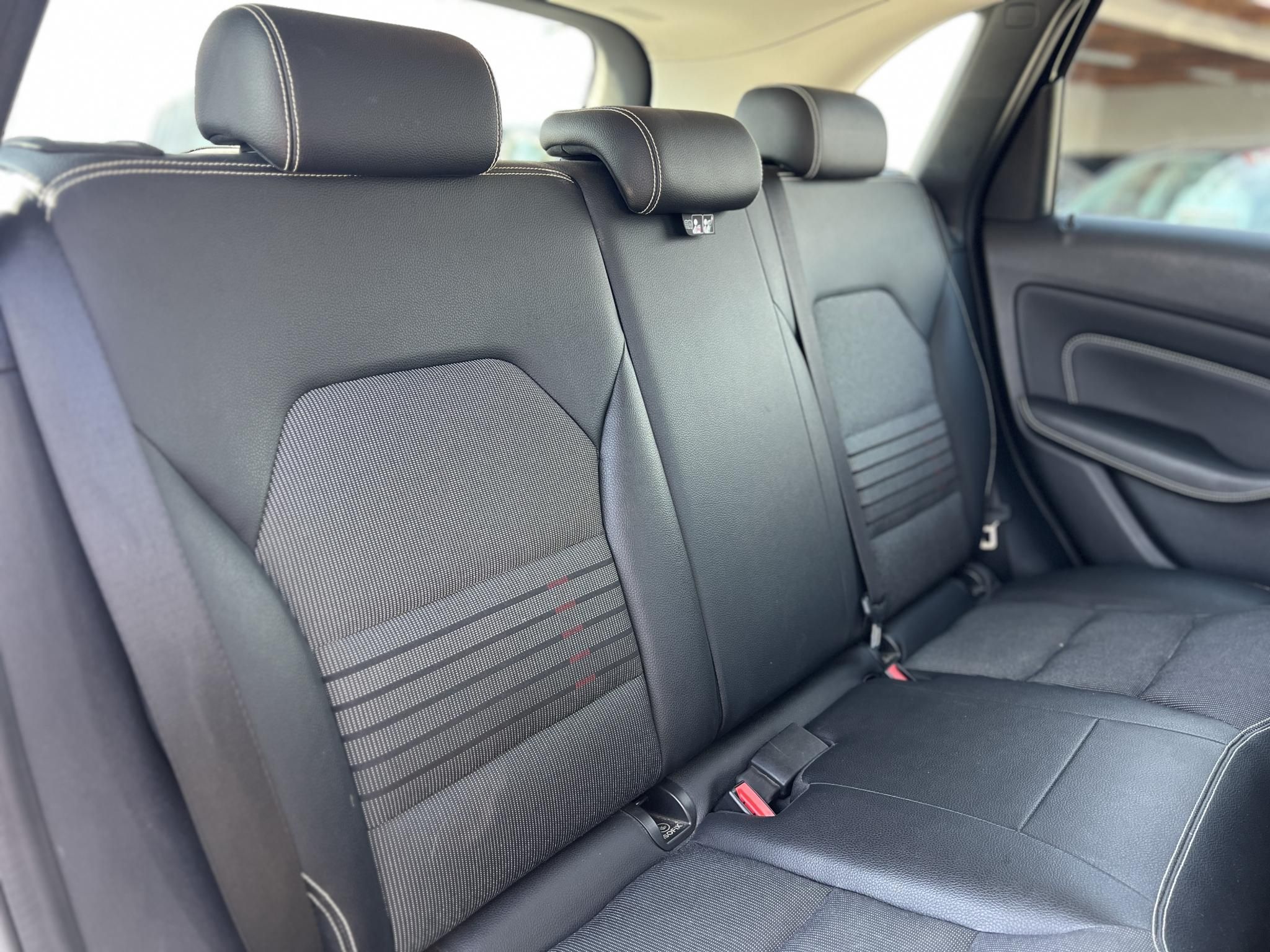 MERCEDES-BENZ B 250 E (Automata) 94e km. téli-nyári gumi. kamera. 2 gyári kulcs!