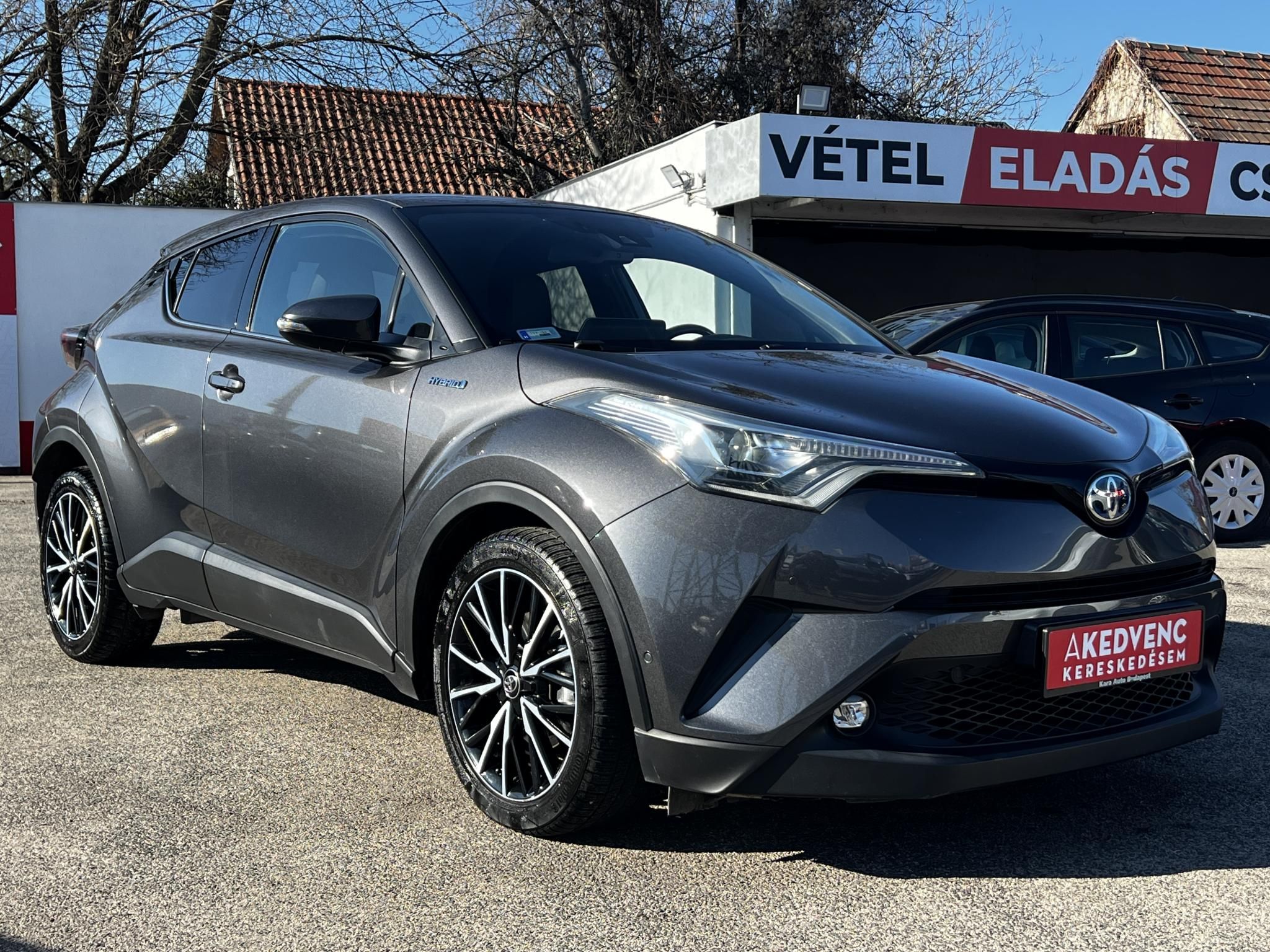 TOYOTA C-HR 1.8 Hybrid Executive e-CVT Kitűnő állapot. magas felszereltség!