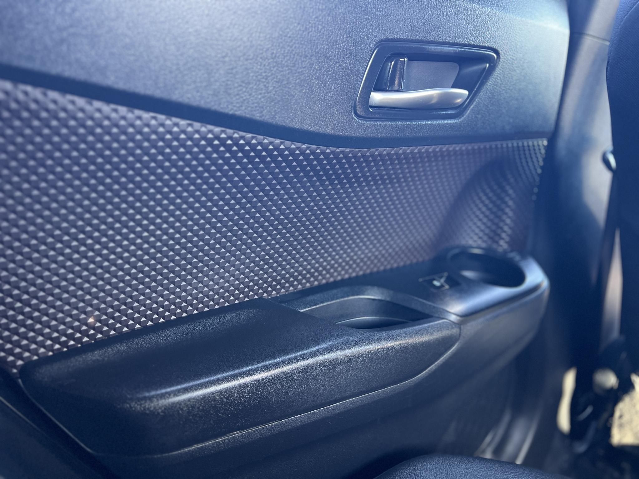 TOYOTA C-HR 1.8 Hybrid Executive e-CVT Kitűnő állapot. magas felszereltség!