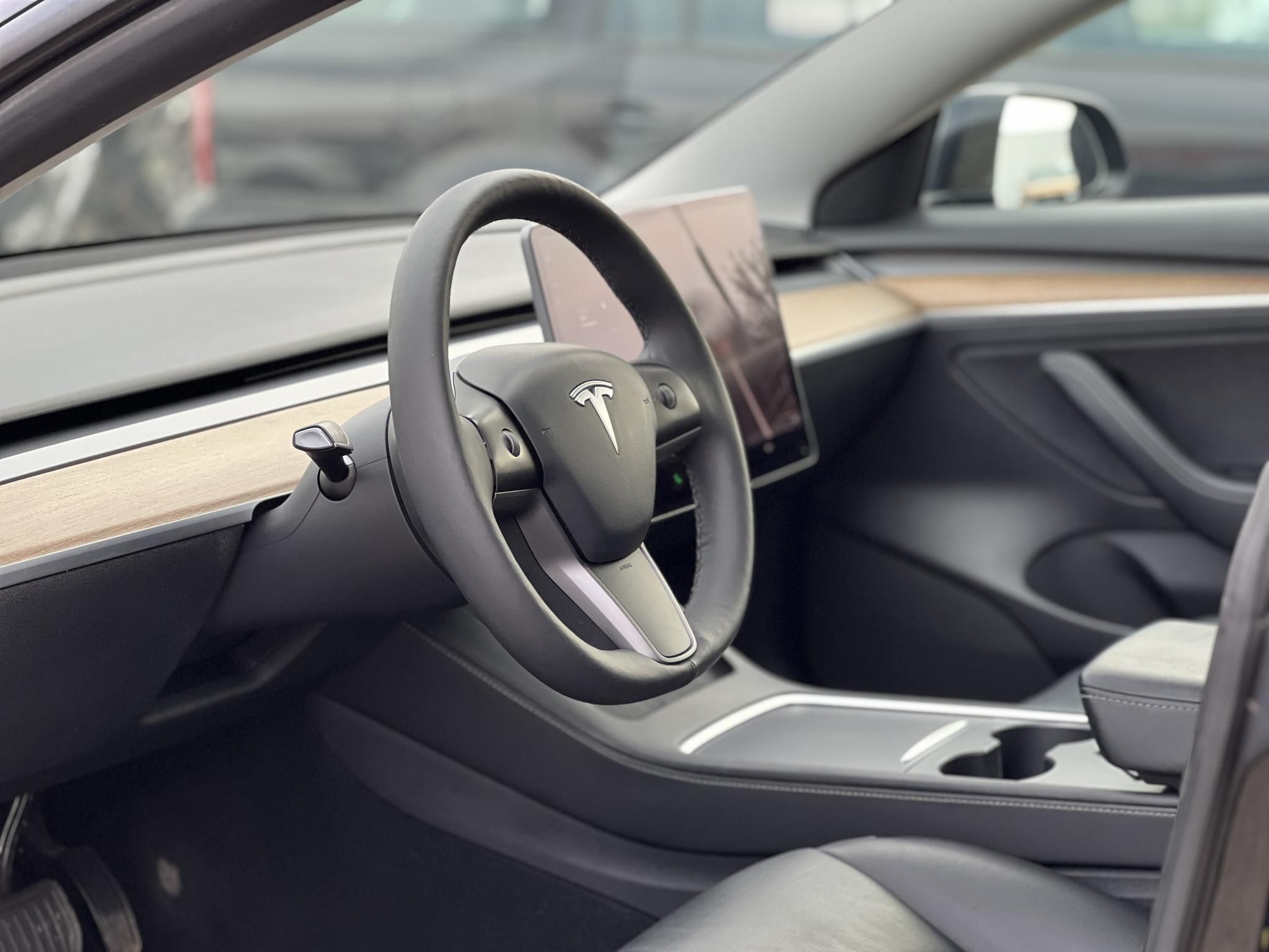 TESLA MODEL 3 Long Range AWD (Automata) mátrix LED. garanciális. hőszivattyú. premium hifi. 500km-es hatótáv!