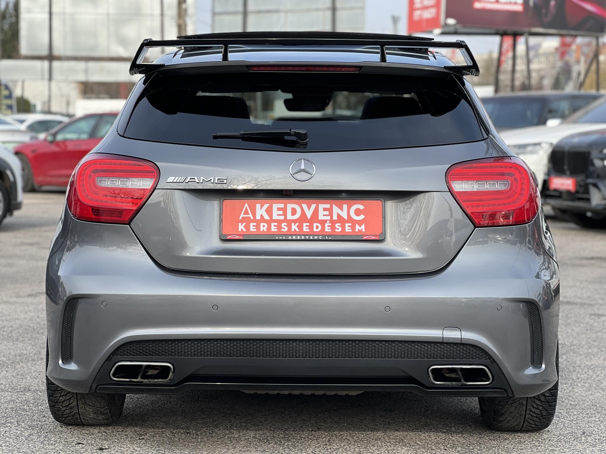 MERCEDES-AMG A 45 4Matic 7G-DCT 75e km. napfénytető. harman/kardon. memória. xenon