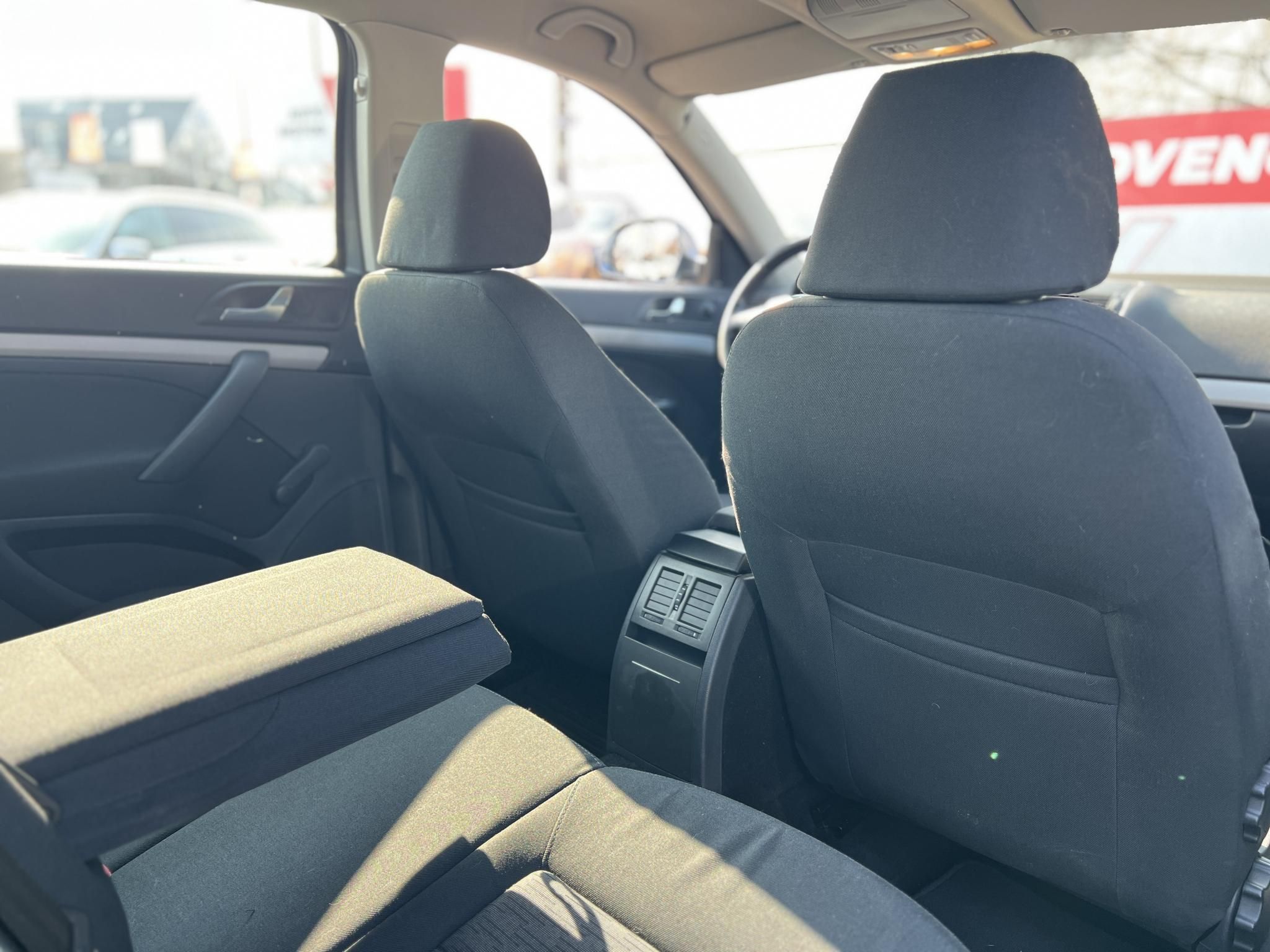 SKODA OCTAVIA 1.4 TSI Clever Klíma Tempomat Bluetooth Szervizelt Friss műszaki!