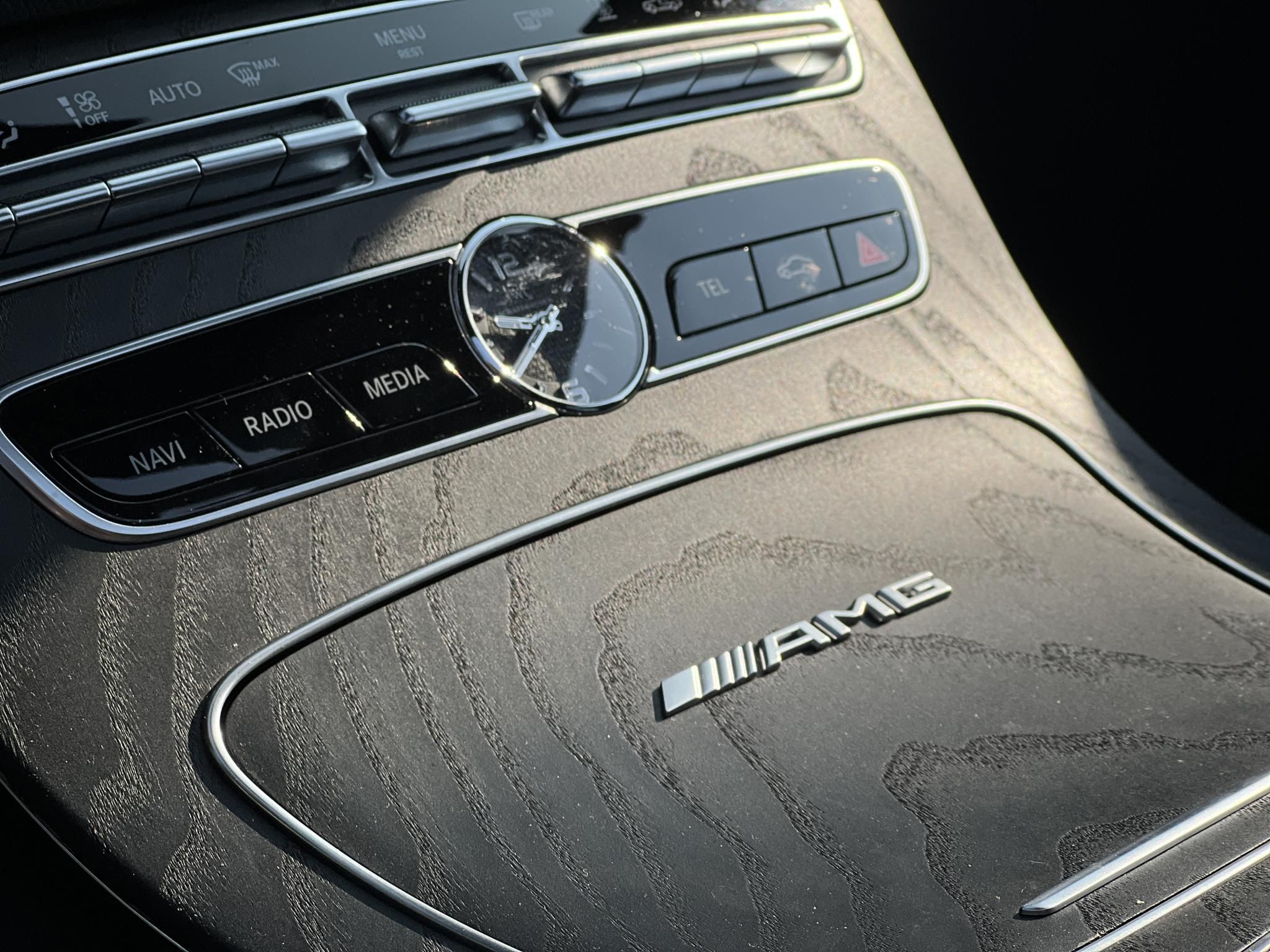 MERCEDES-AMG E 63 S T 4MATIC+ 9G-TRONIC 612LE. Panorámatető. burmester. üléshűtés. digitális műszerfal. CARPLAY