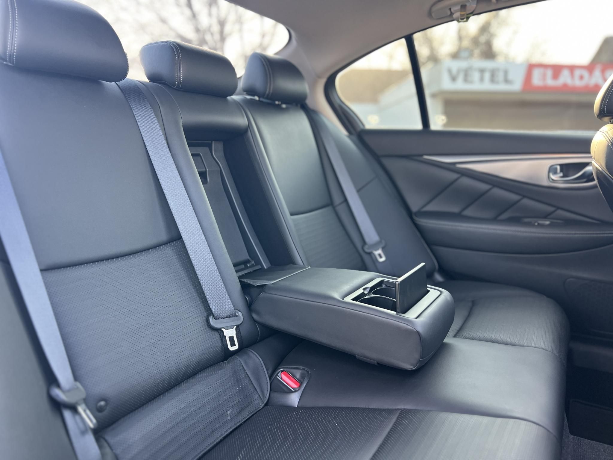 INFINITI Q50 Q50S 3.0 (Automata) 32e km. kifogástalan állapot!