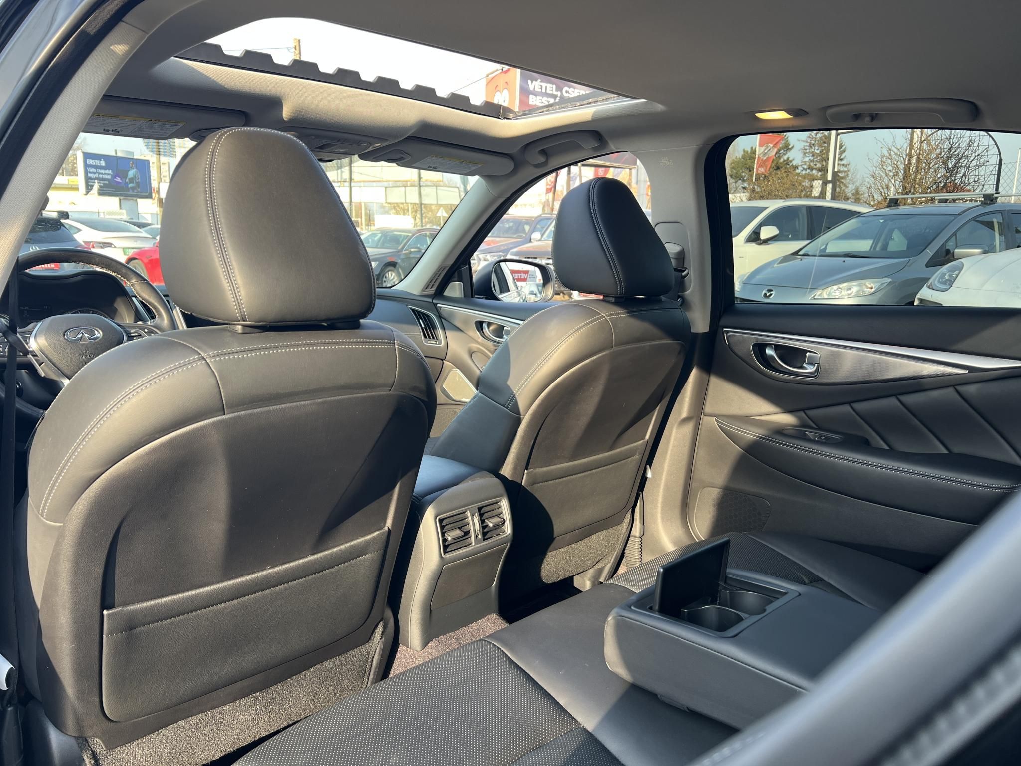 INFINITI Q50 Q50S 3.0 (Automata) 32e km. kifogástalan állapot!