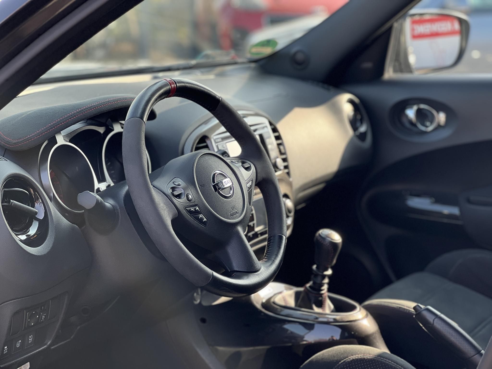 NISSAN JUKE 1.6 DIG-T Nismo RS E6 69e km. Limited edition. Végig vezetett szervizkönyv. Gyári fényezés. 360 kamera